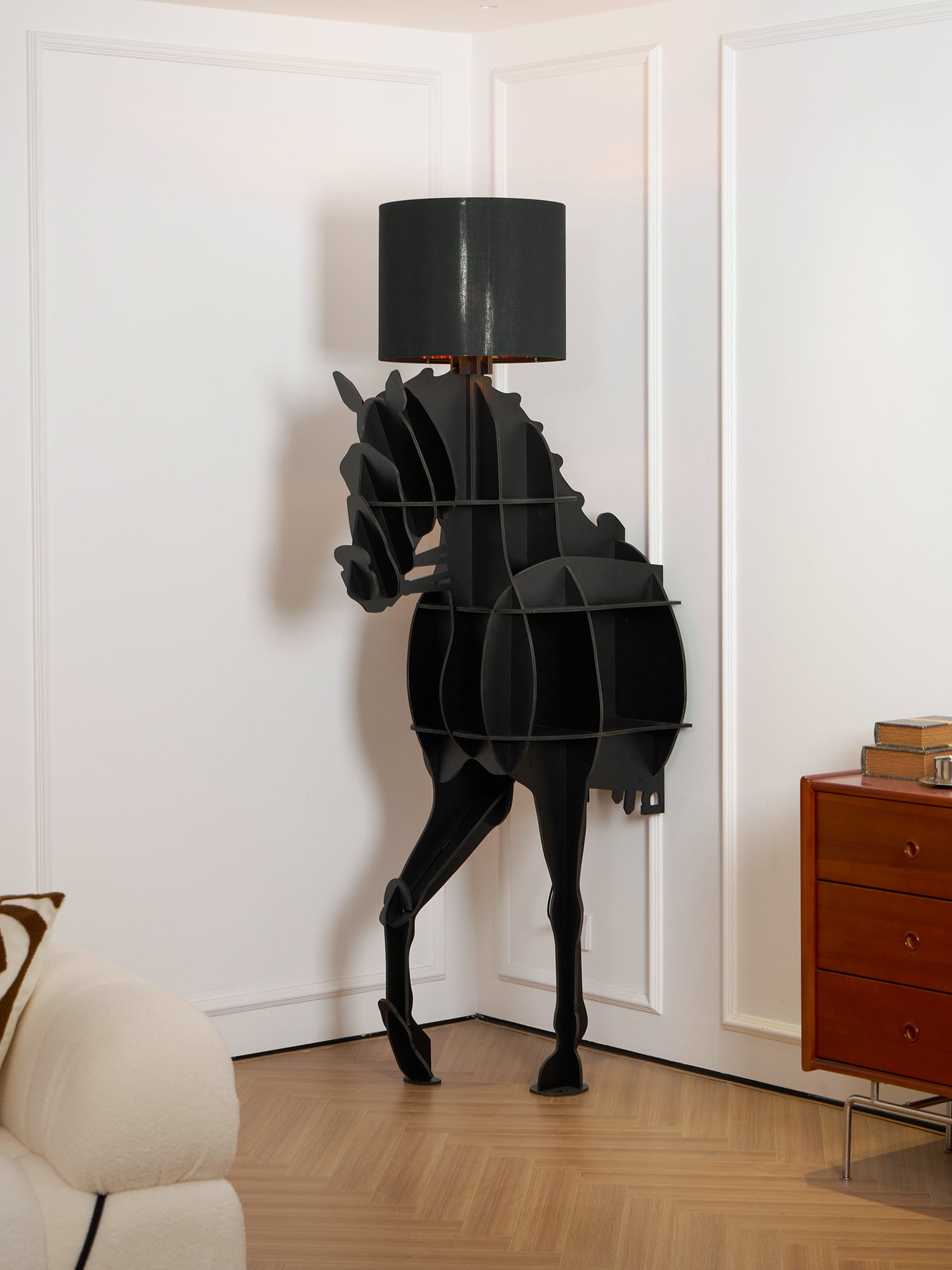 Nrasen Horse-shaped Floor Lamp-Neutral Decor