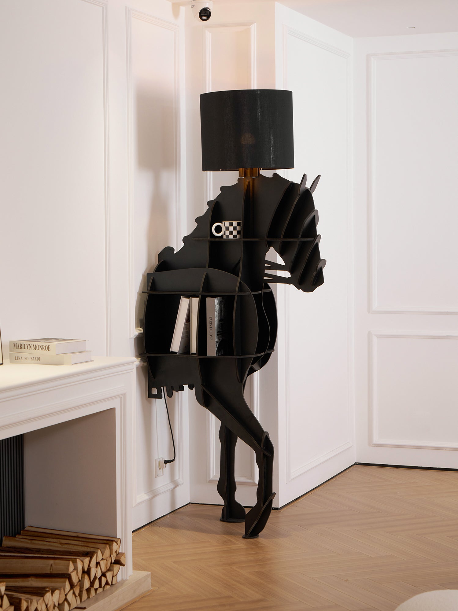 Nrasen Horse-shaped Floor Lamp-Neutral Decor
