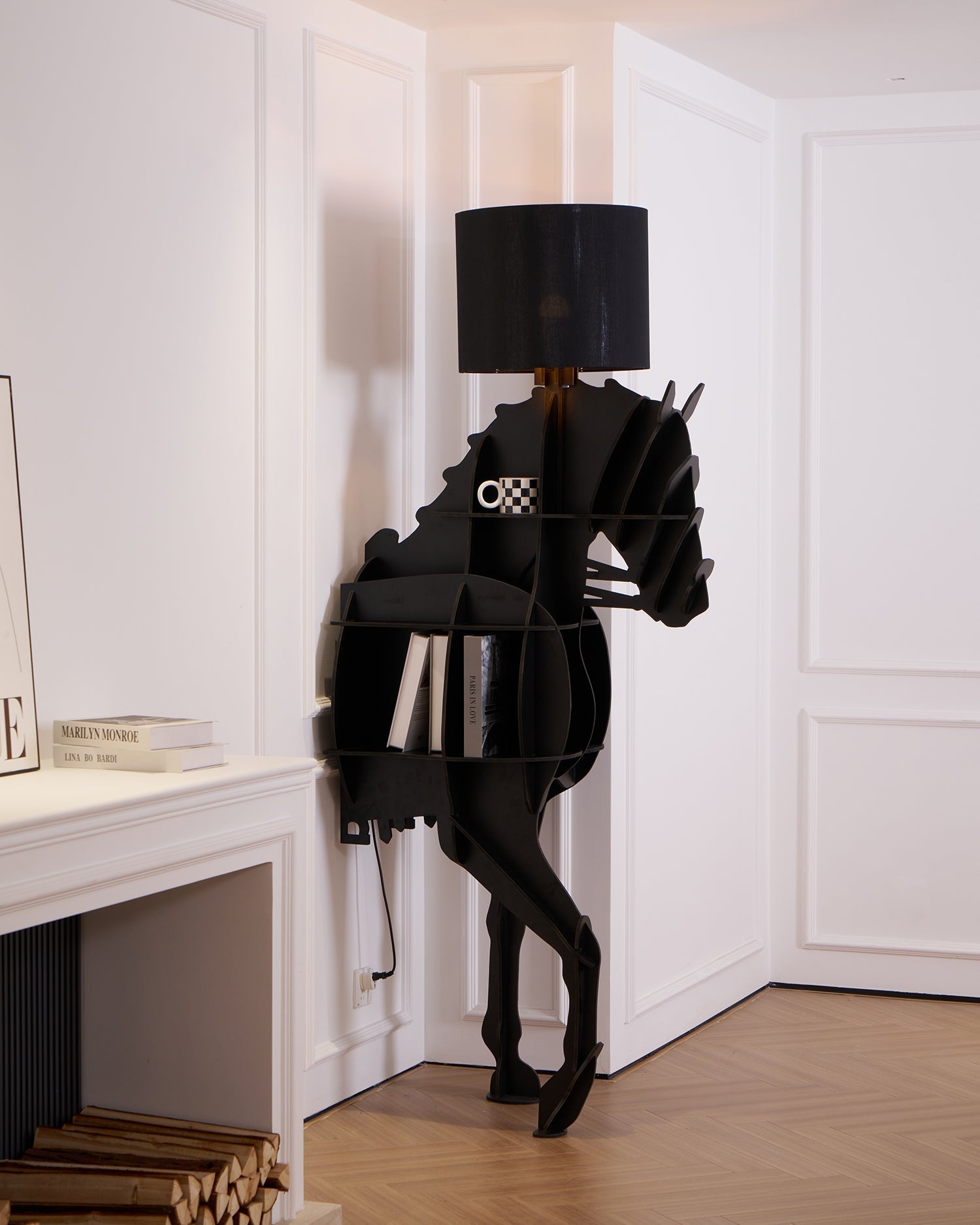 Nrasen Horse-shaped Floor Lamp-Neutral Decor