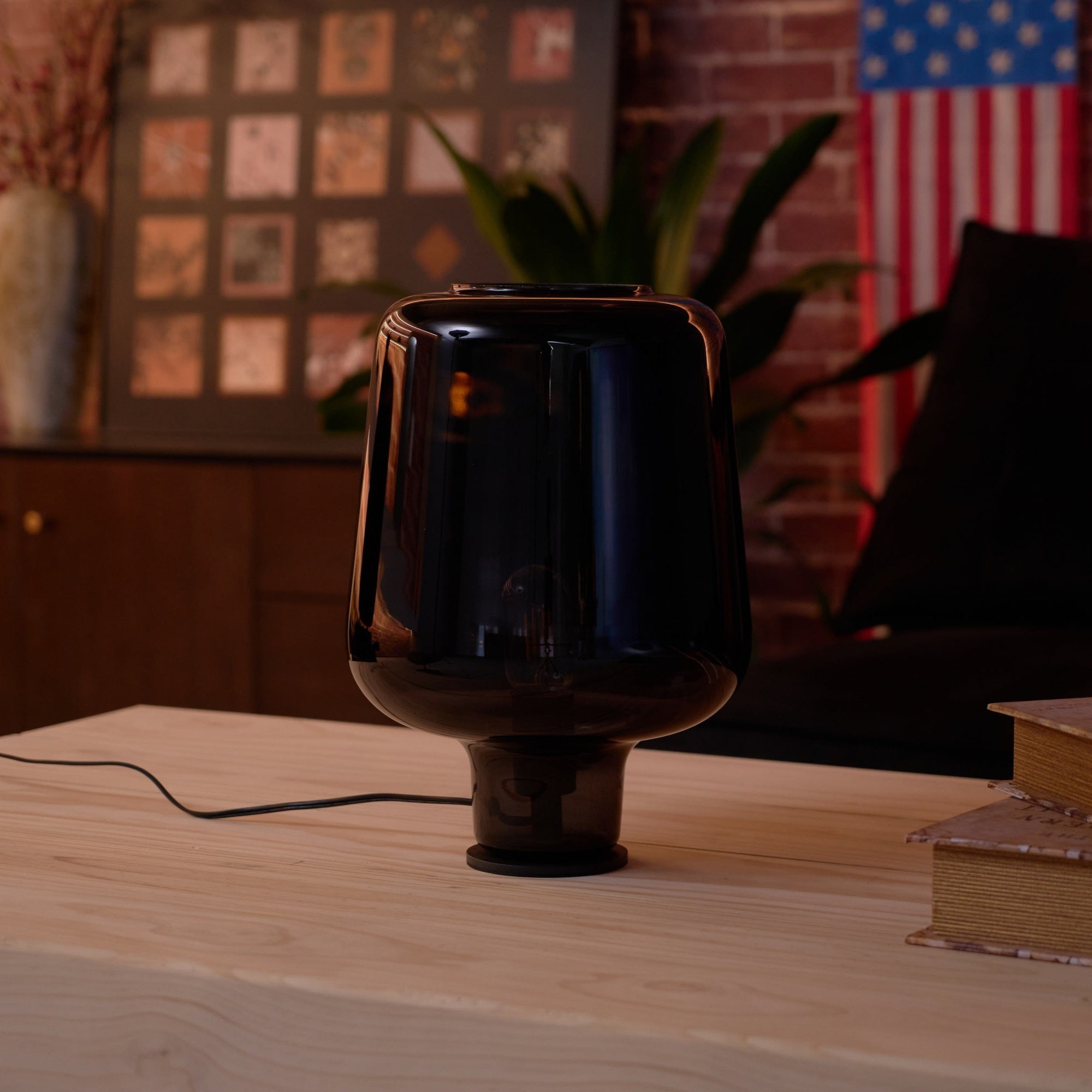 Eanlari Glass Contemporary Table Lamp-Neutral Decor