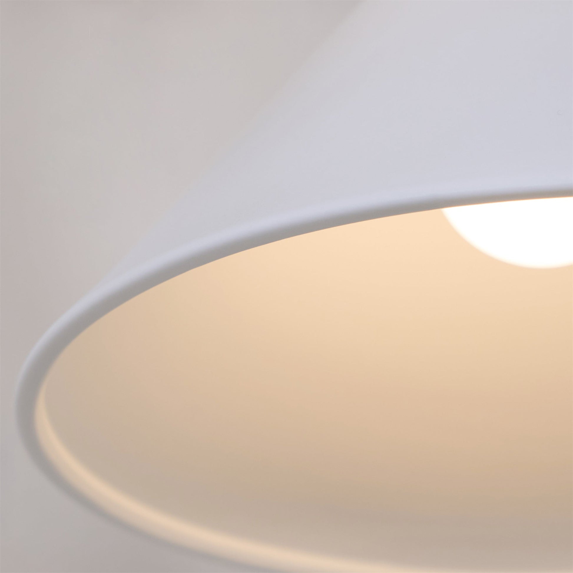 Zaya Minimalist Metal Wall Lamp-Neutral Decor