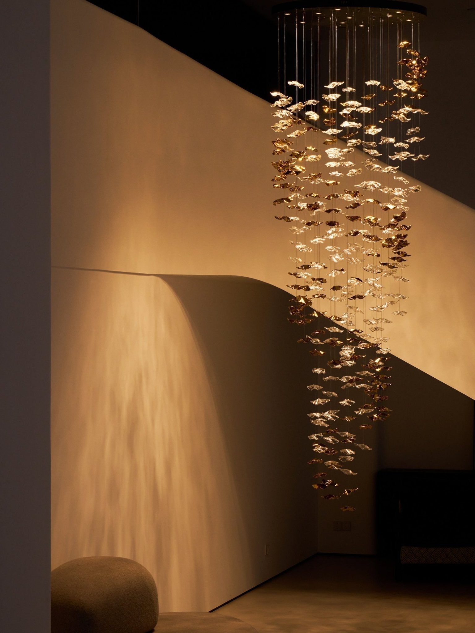 Lisk Luxury Brass Linear Chandelier-Neutral Decor