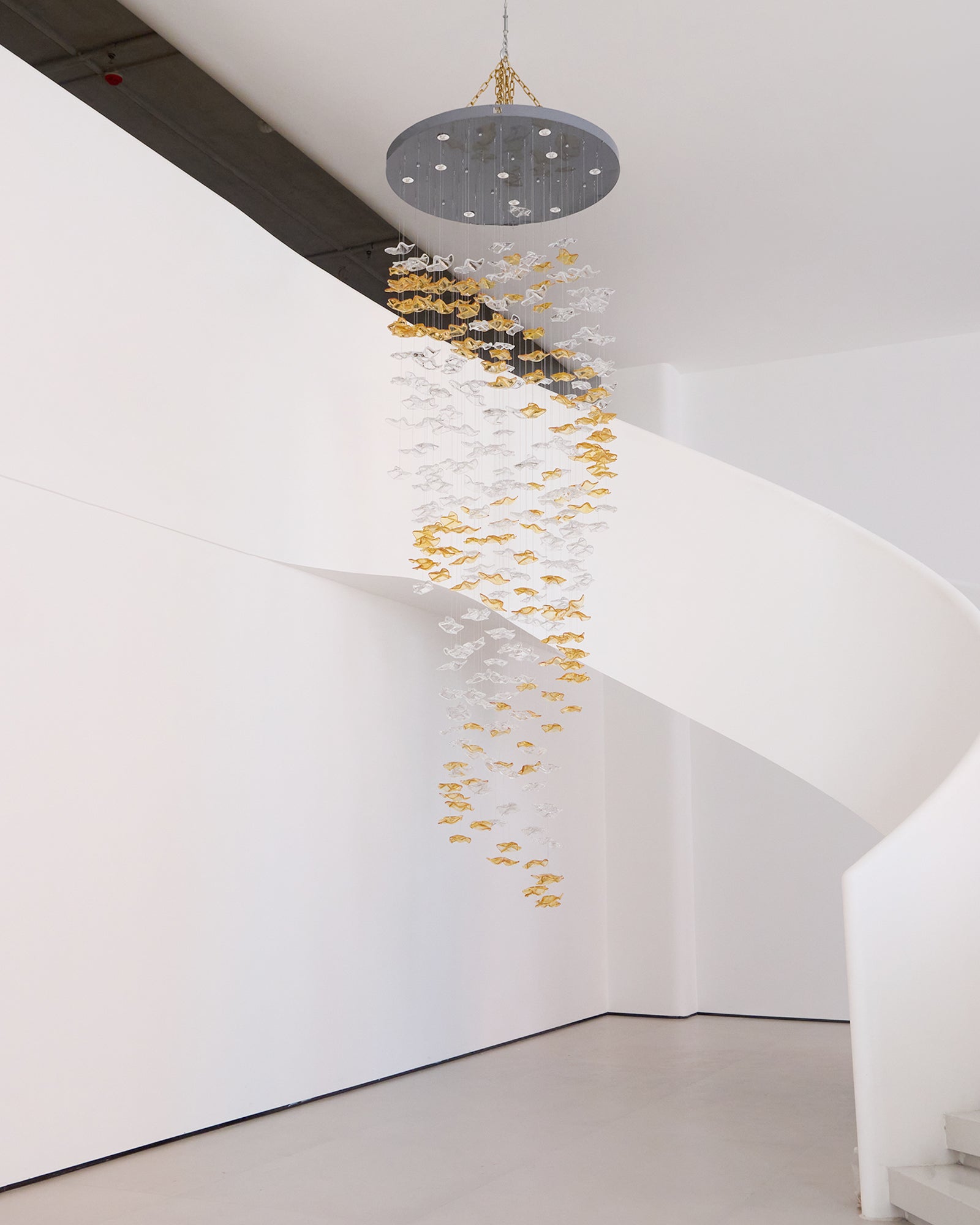 Nephele Crystal Leaf Chandelier-Neutral Decor