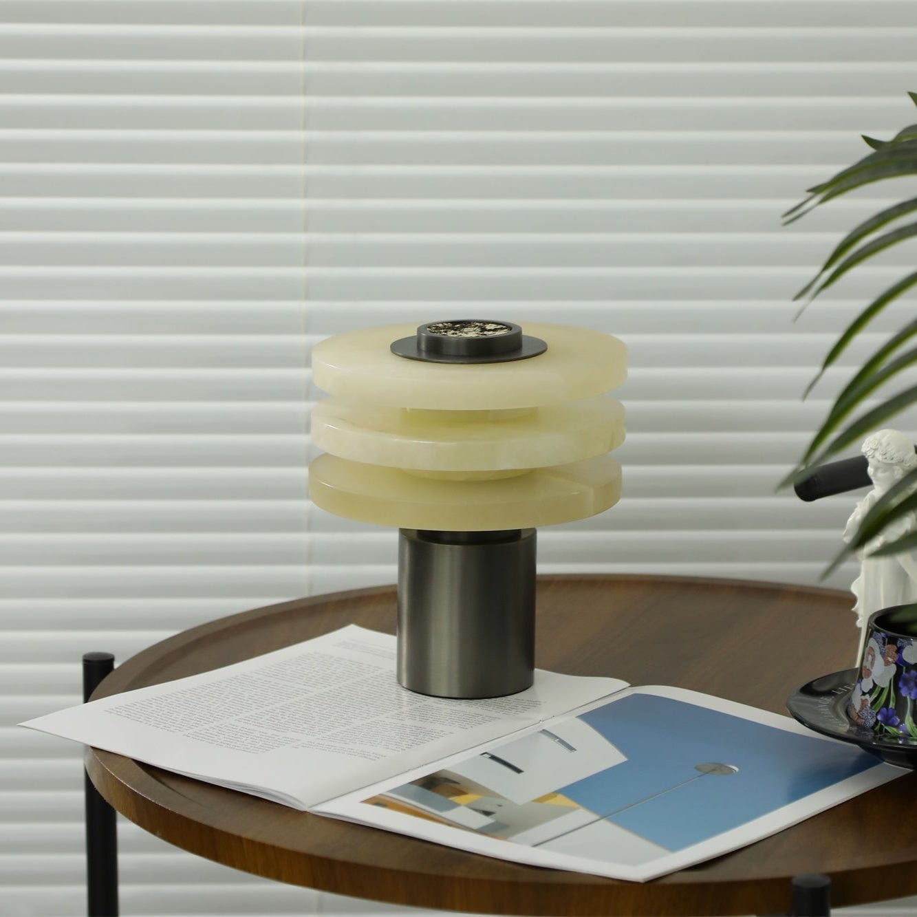 Pryt Obelisk Alabaster Table Lamp-Neutral Decor