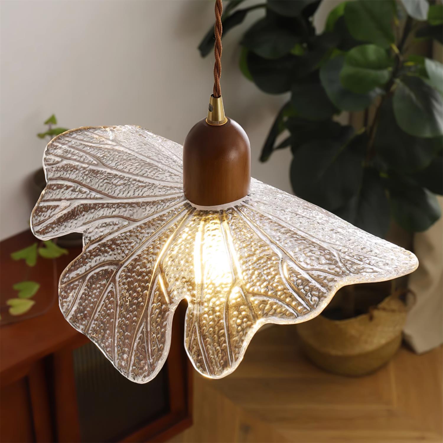Pendant Lamp Tiffany-Style Glass Floral Shade Art
