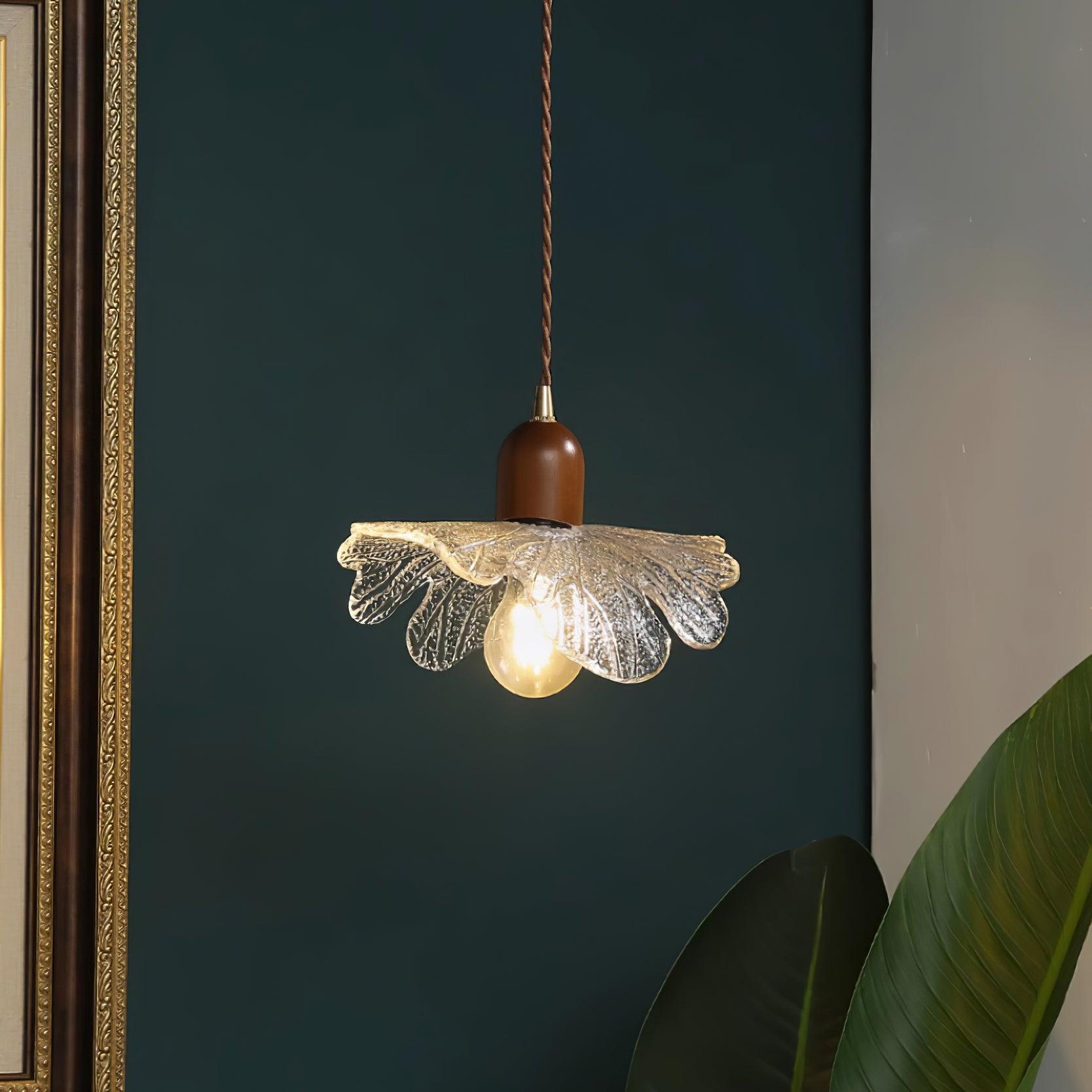 Pendant Lamp Tiffany-Style Glass Floral Shade Art