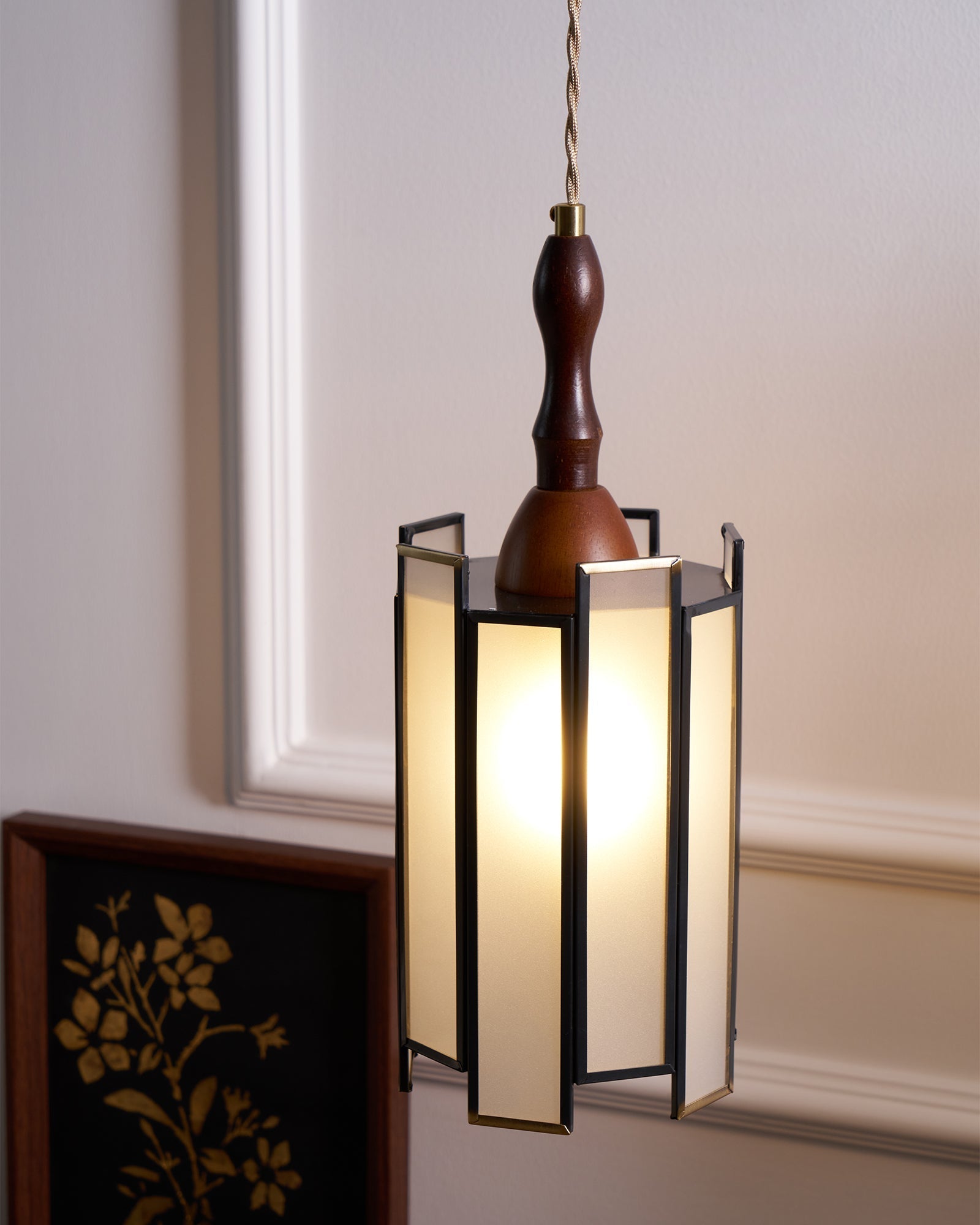 Creshen Wood & Glass Vintage Pendant Lamp-Neutral Decor