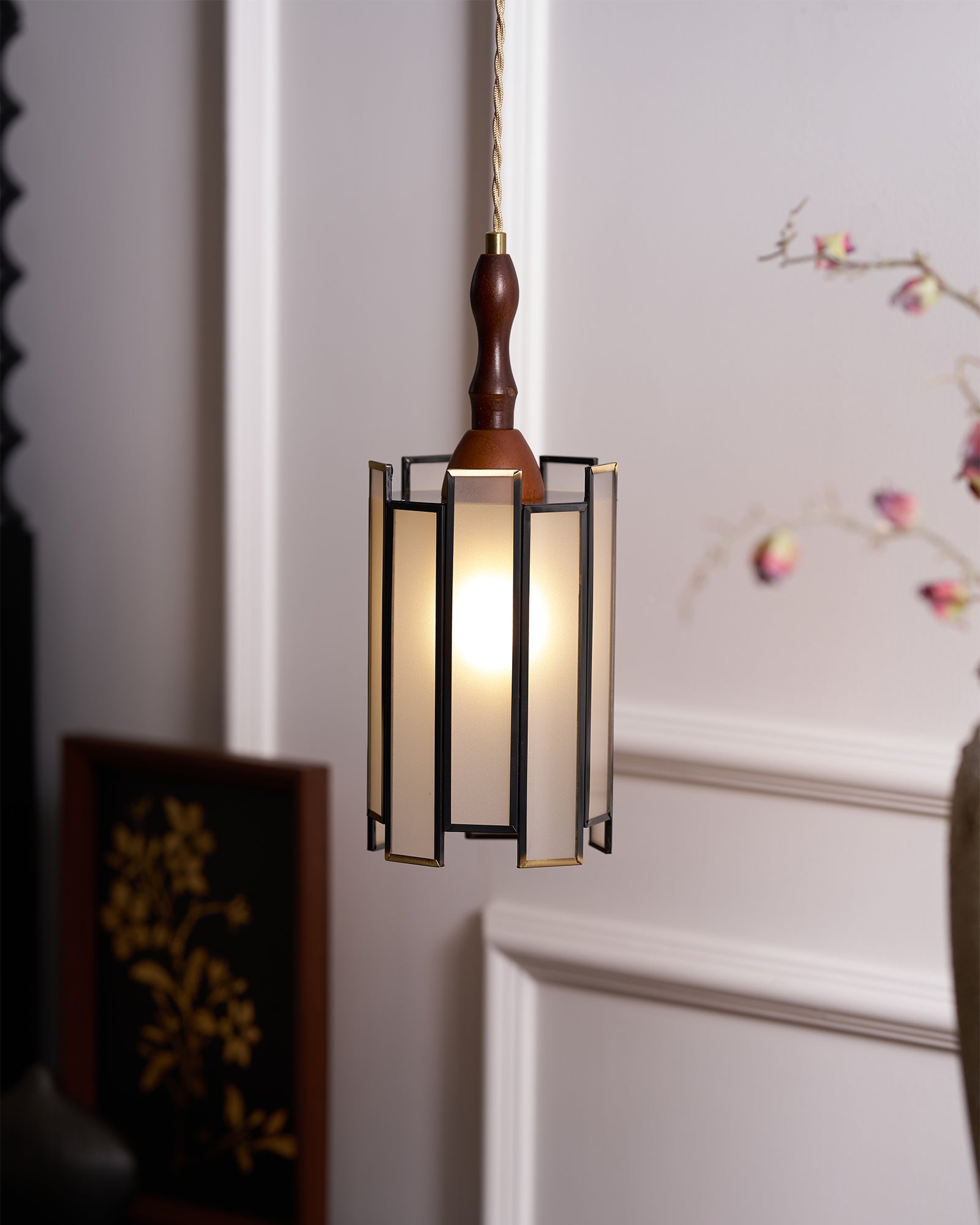 Creshen Wood & Glass Vintage Pendant Lamp-Neutral Decor