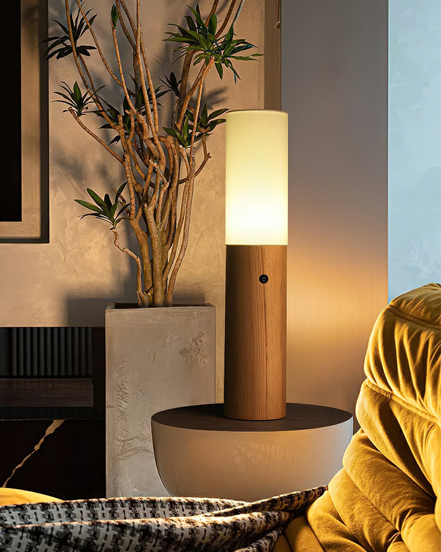 Vero Timber Column Floor Lamp-Neutral Decor
