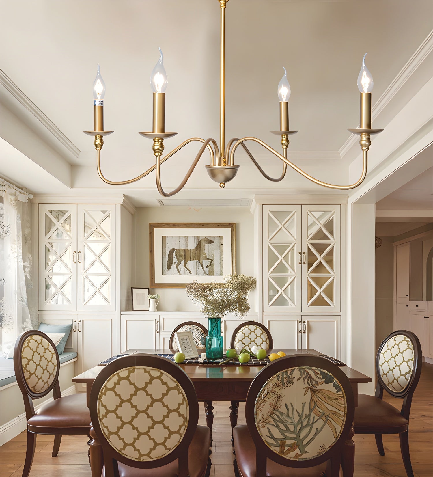 Lustra Chandelier Gold Candle Curved Arms-Neutral Decor