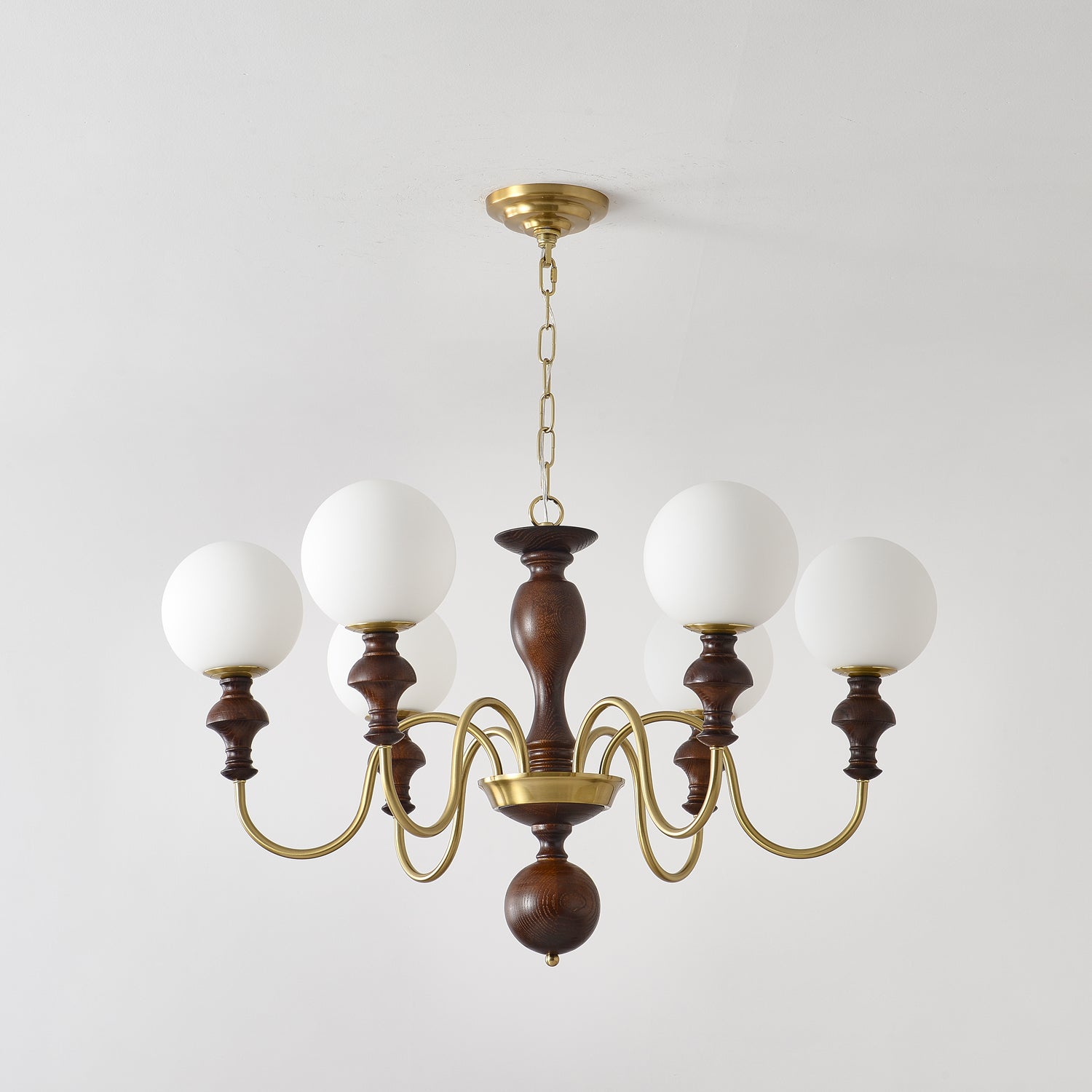 Indris Chandelier Wood & Brass Timeless Globe-Neutral Decor