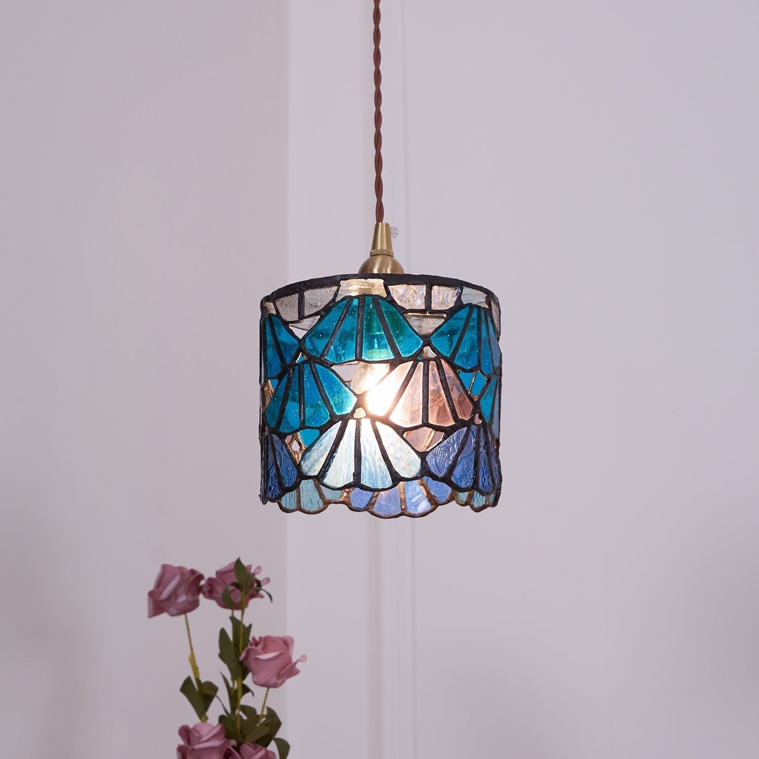 Lioraen Tiffany Pendant Light Classic Design-Neutral Decor
