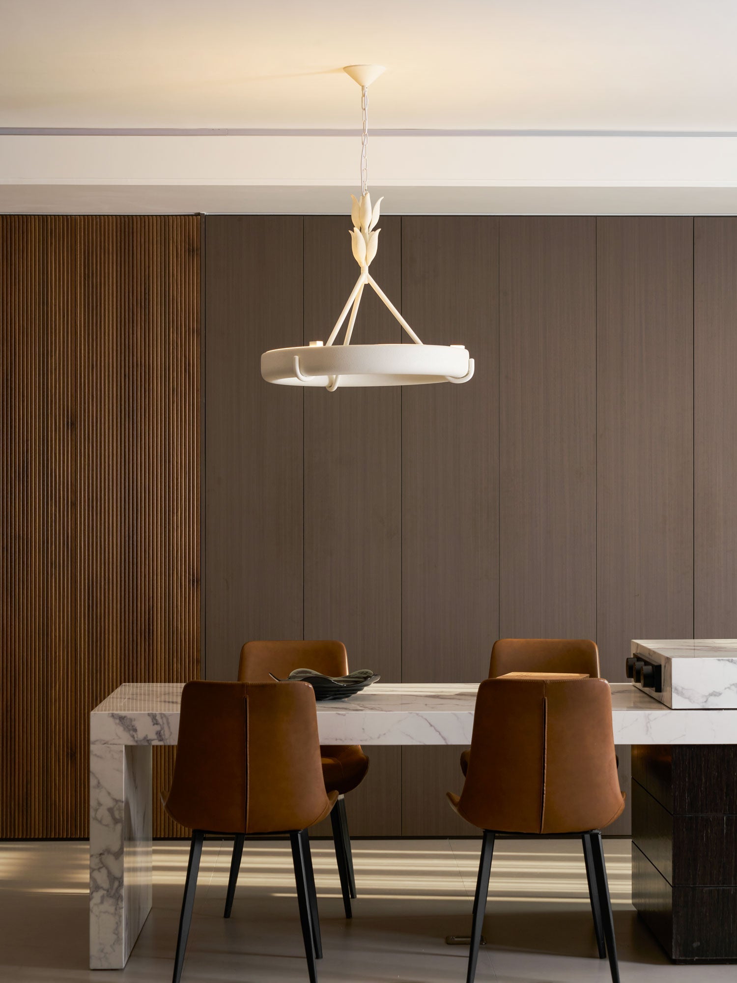 Tinsley Plaster Chandelier-Neutral Decor
