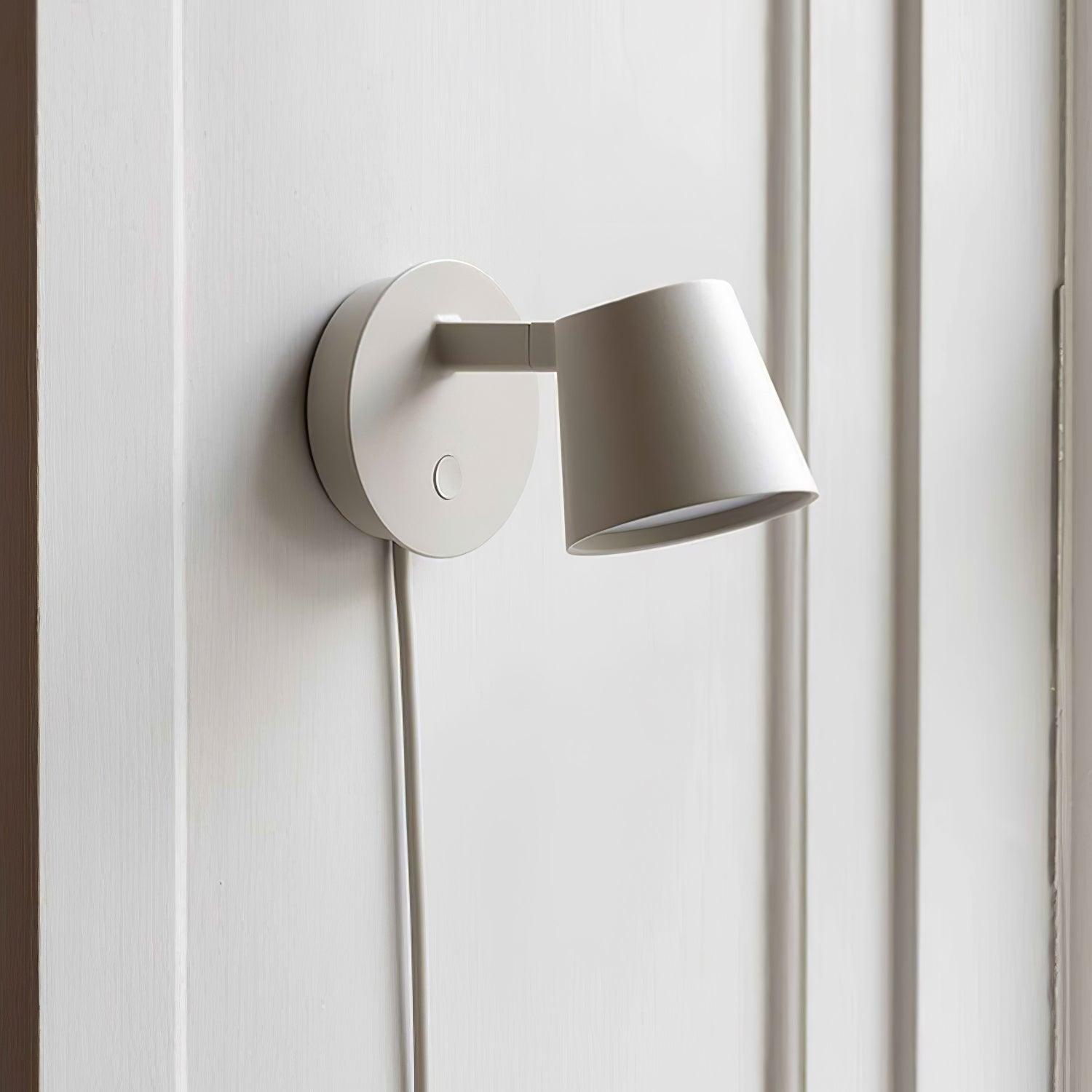 Tirwen Modern Minimalist Plug-In Wall Lamp-Neutral Decor