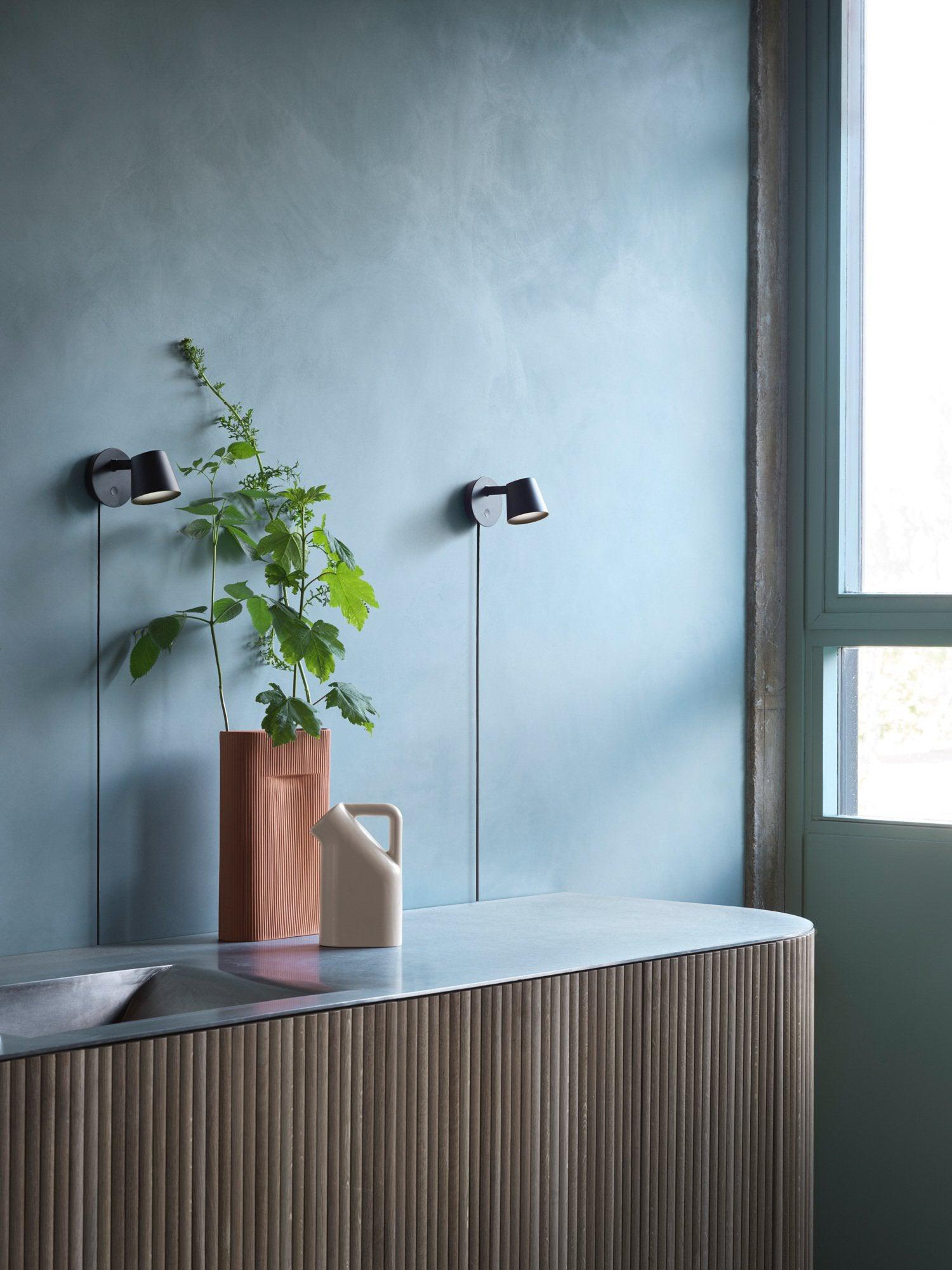 Tirwen Modern Minimalist Plug-In Wall Lamp-Neutral Decor
