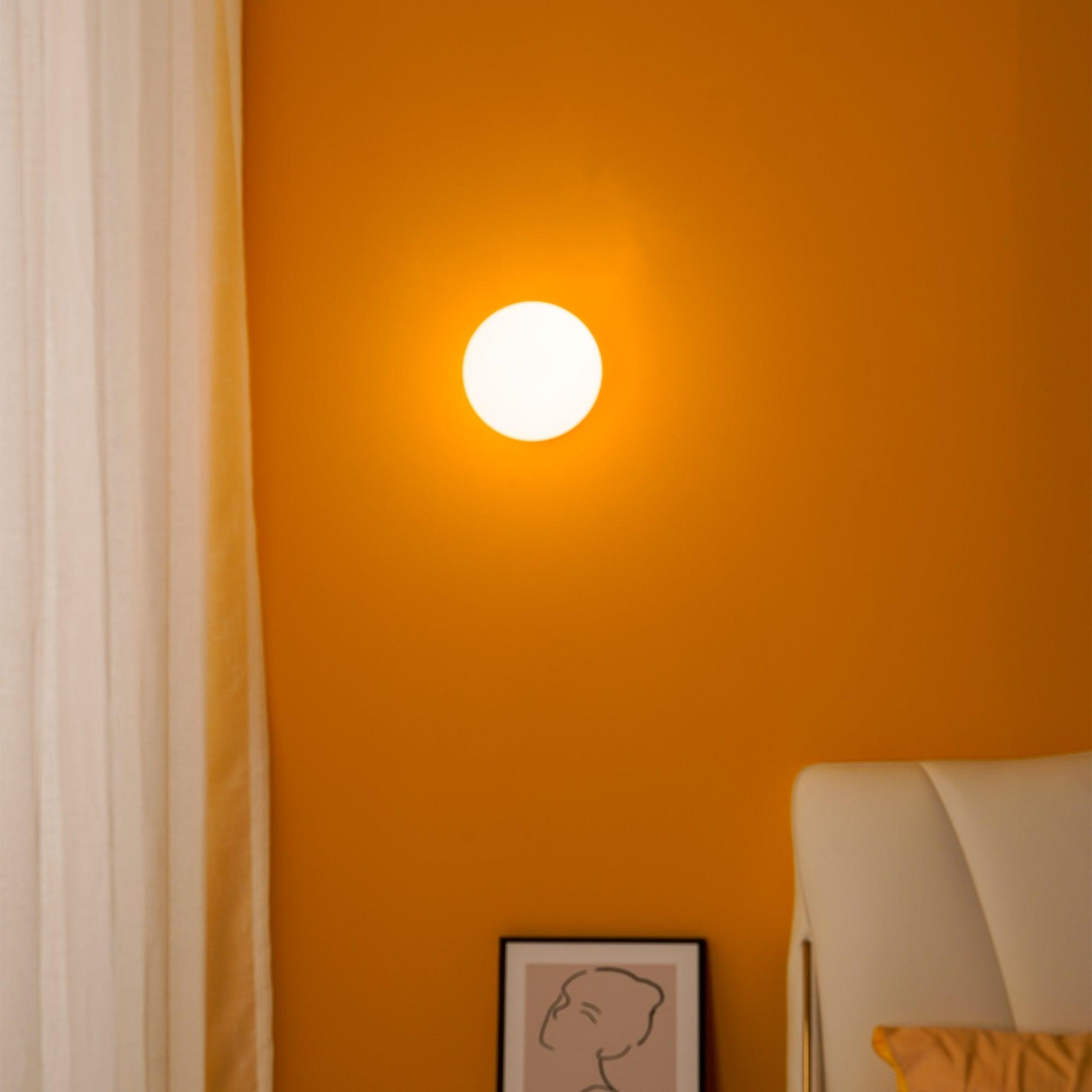 Vivinia Modern Minimalist Wall Lamp-Neutral Decor