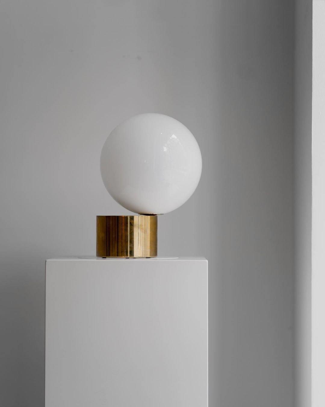 Aru Glass Industrial Table Lamp-Neutral Decor