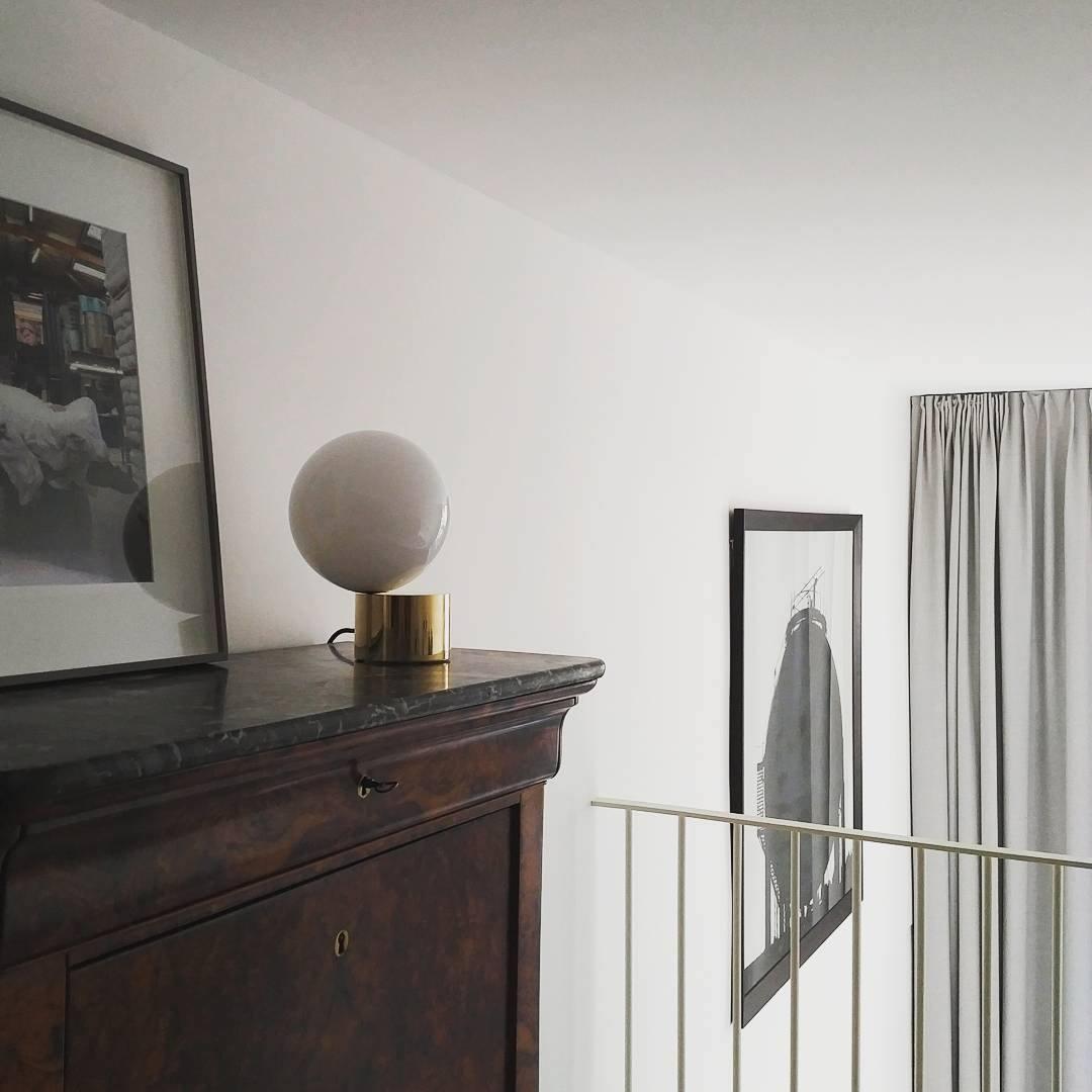 Aru Glass Industrial Table Lamp-Neutral Decor