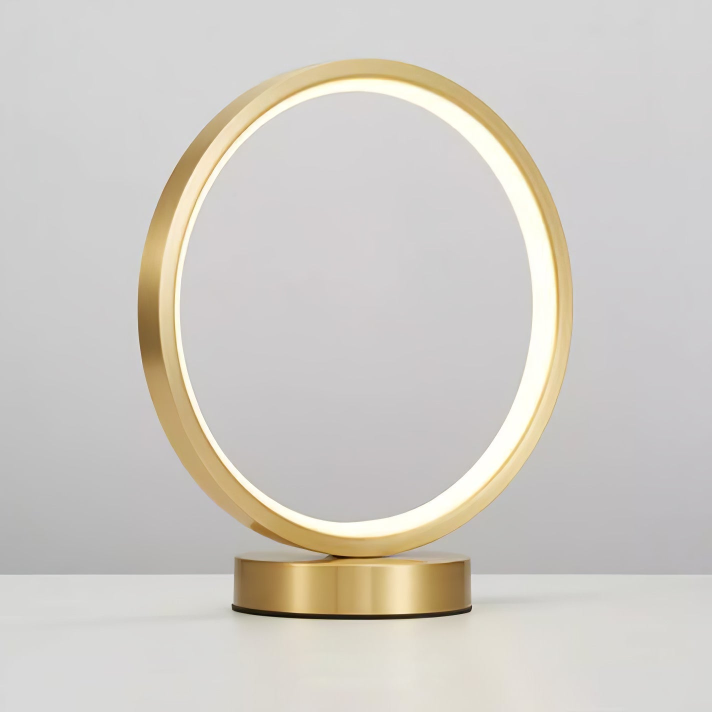 Cirra Elegan Brass Table Lamp-Neutral Decor
