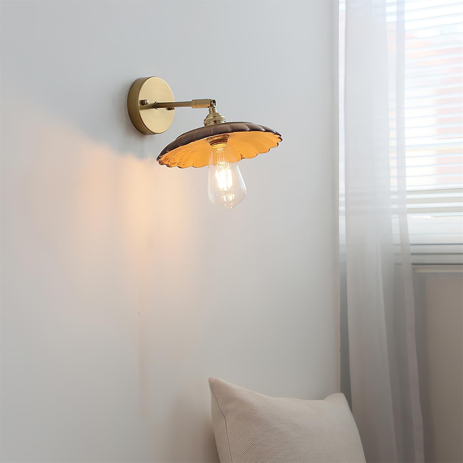 Aurelia Wall Lamp