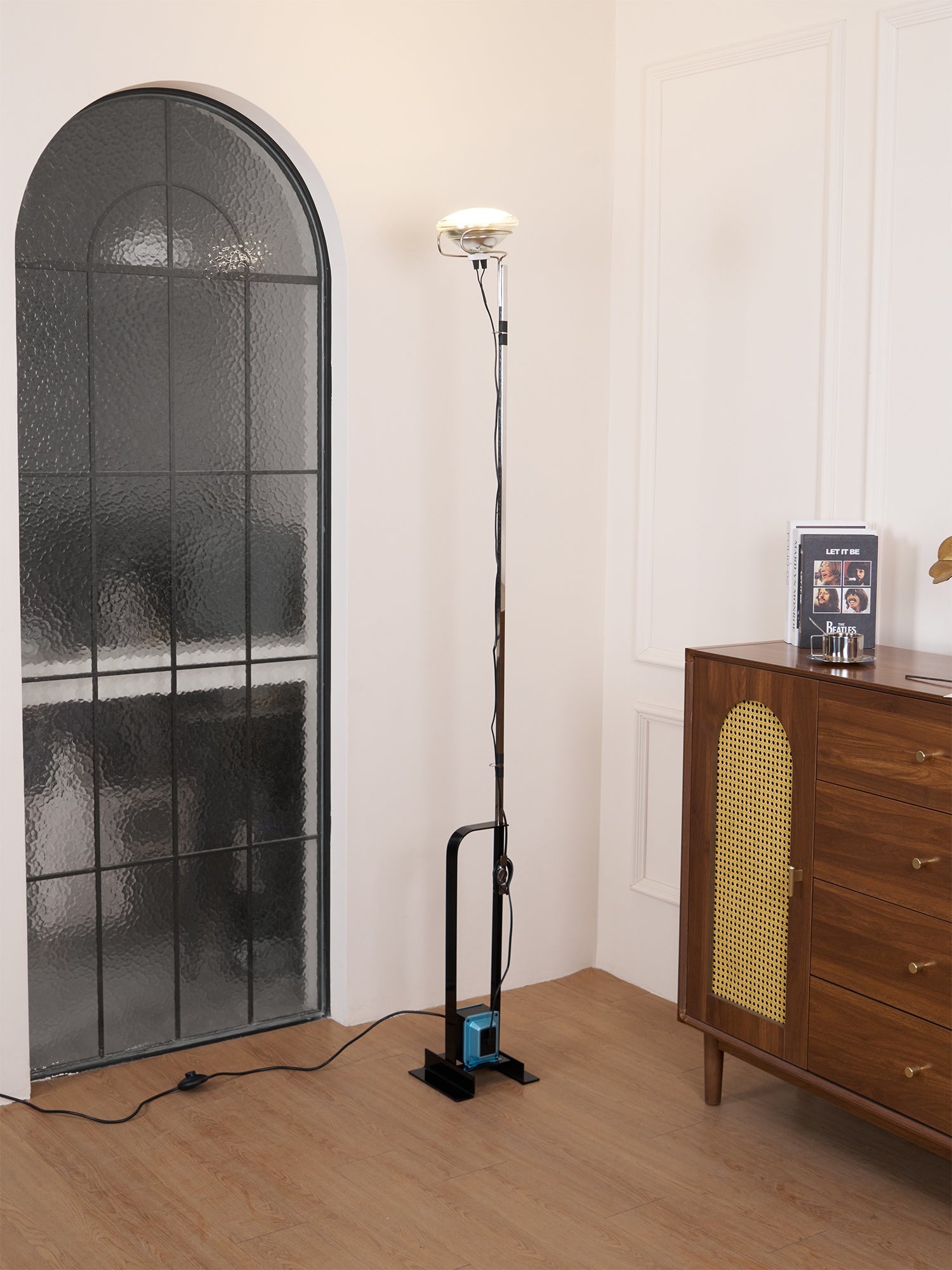 Jiro Contemporary Floor Lamp-Neutral Decor