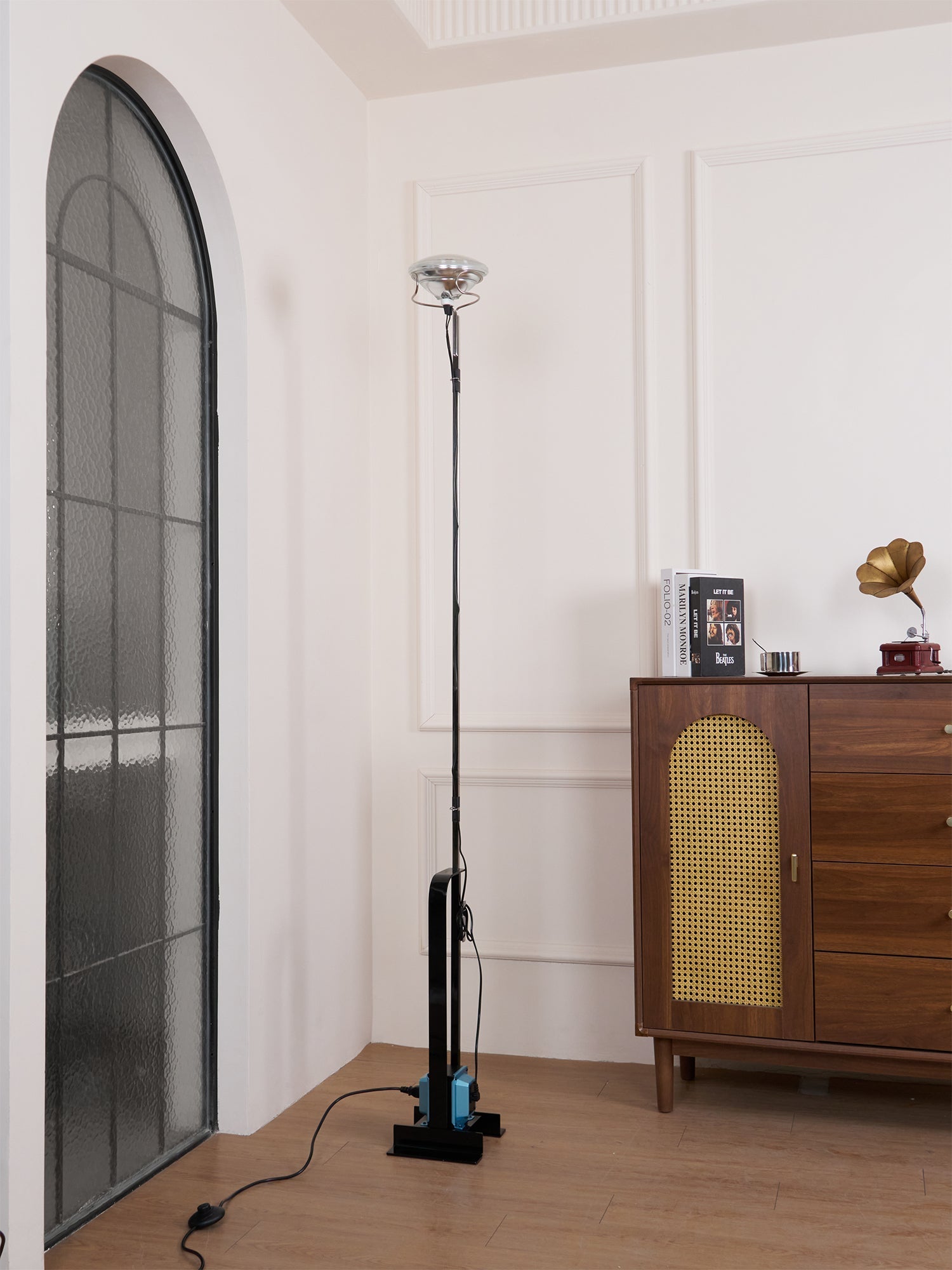 Jiro Contemporary Floor Lamp-Neutral Decor