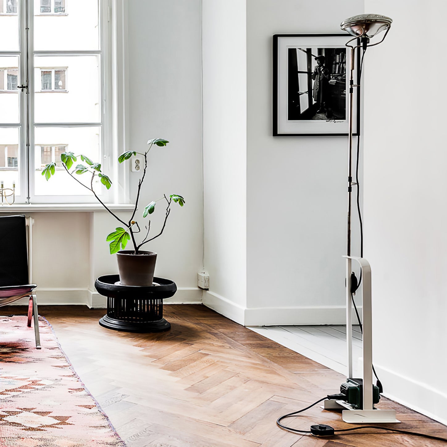 Jiro Contemporary Floor Lamp-Neutral Decor