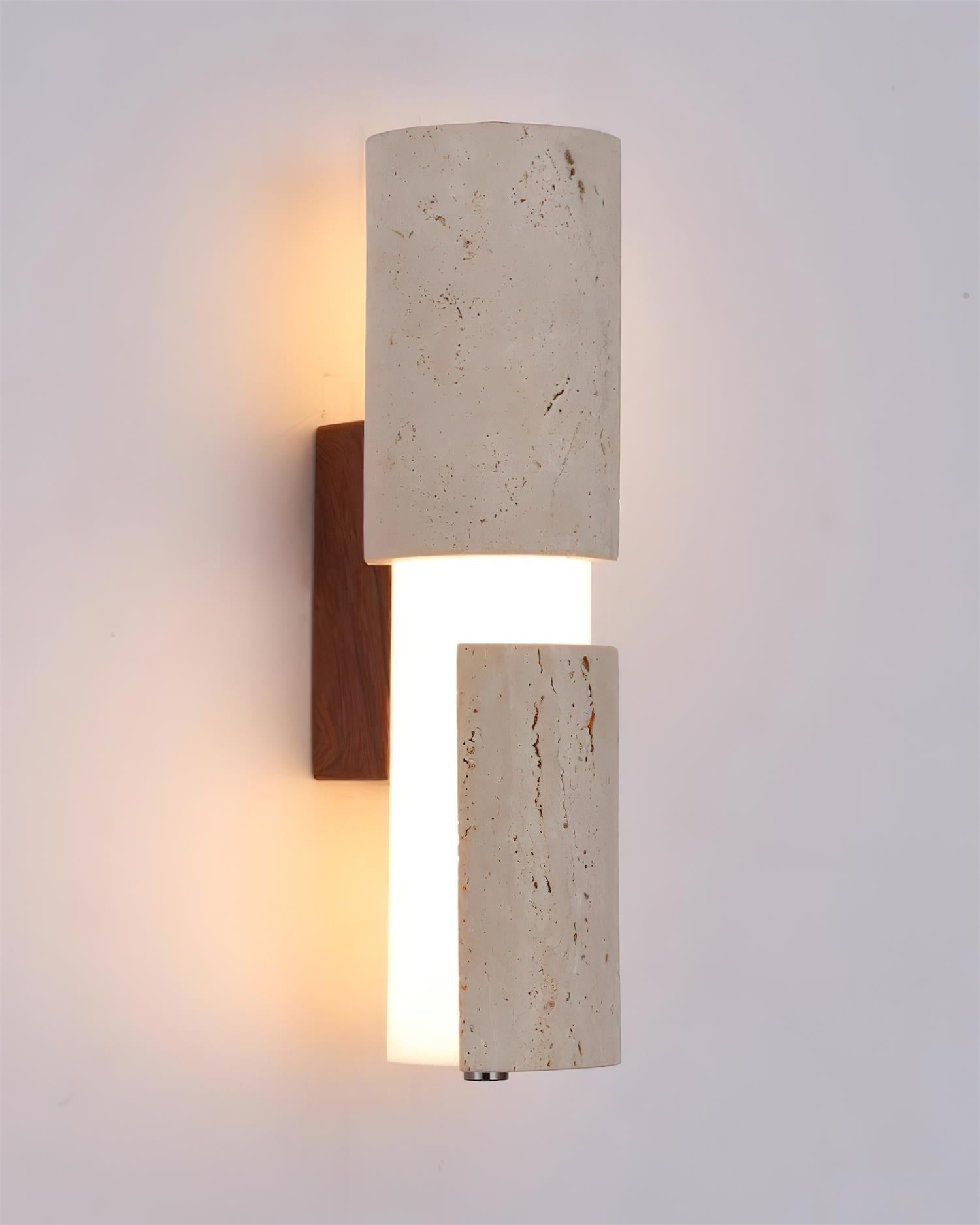 Cyrus Wall Lamp