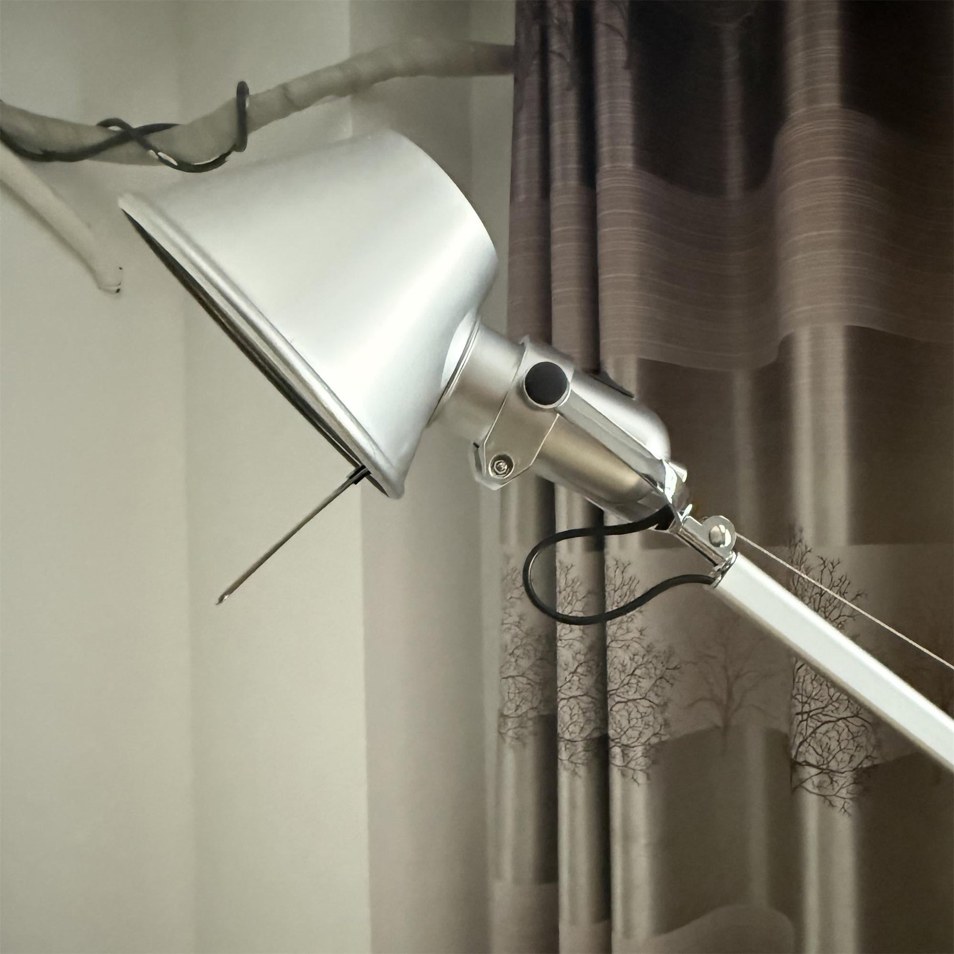 Dimensional drawing of the 148cm Brady Rocker Arm Floor Lamp.