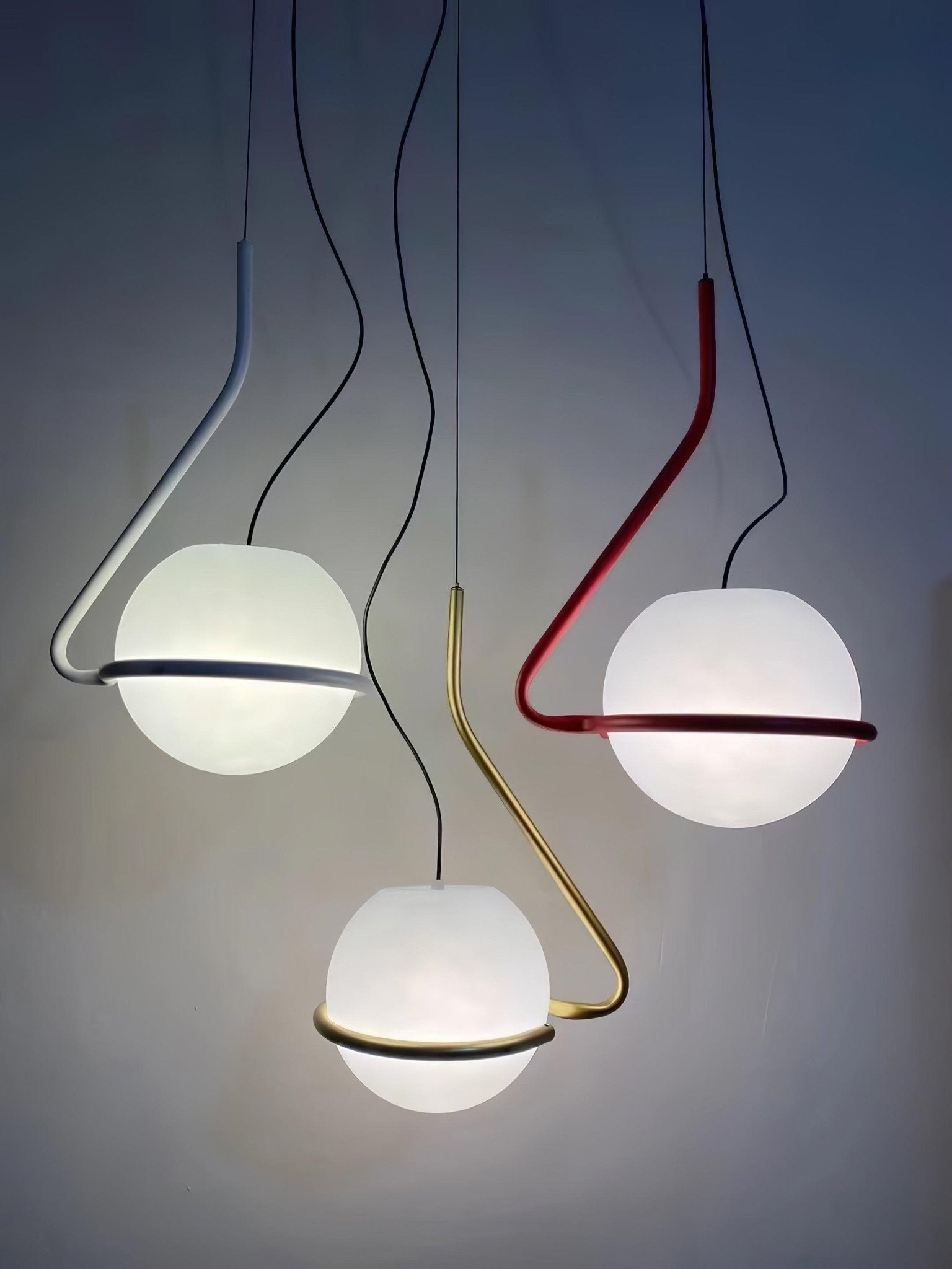 Circular Minimalist Pendant Lamp-Neutral Decor