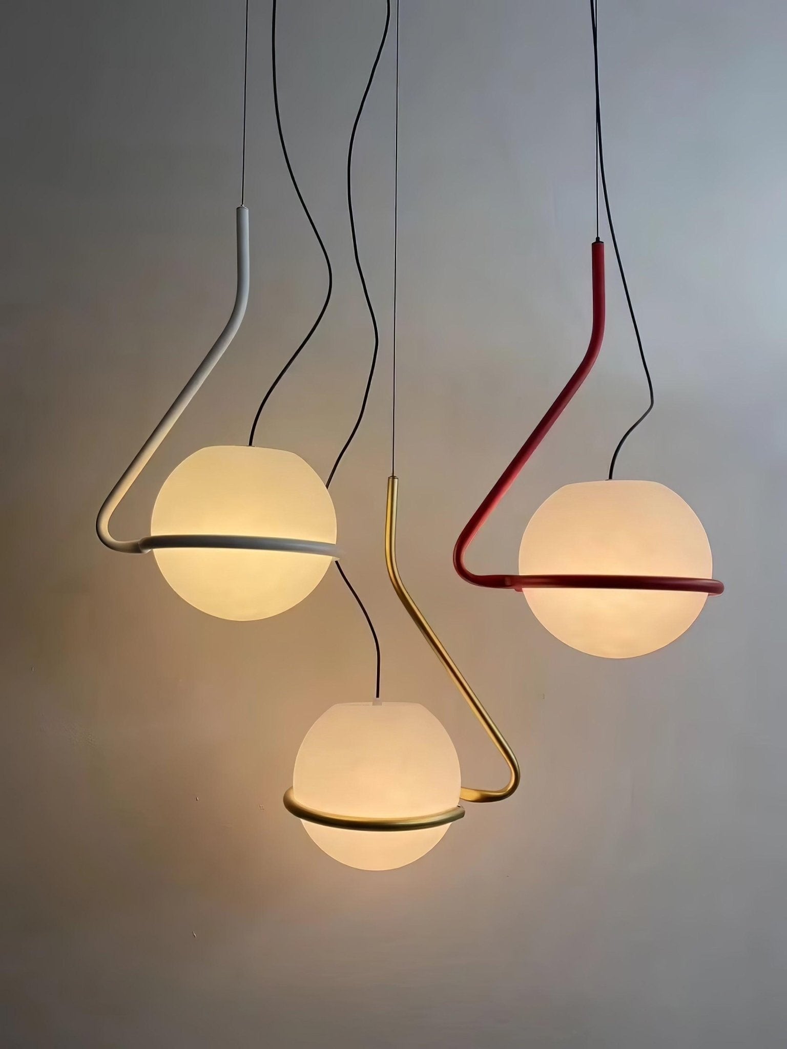 Circular Minimalist Pendant Lamp-Neutral Decor