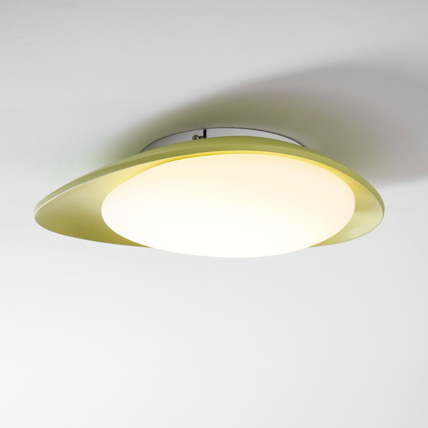 Poe Pendant Lamp Resin Oval Soft Contemporary-Neutral Decor