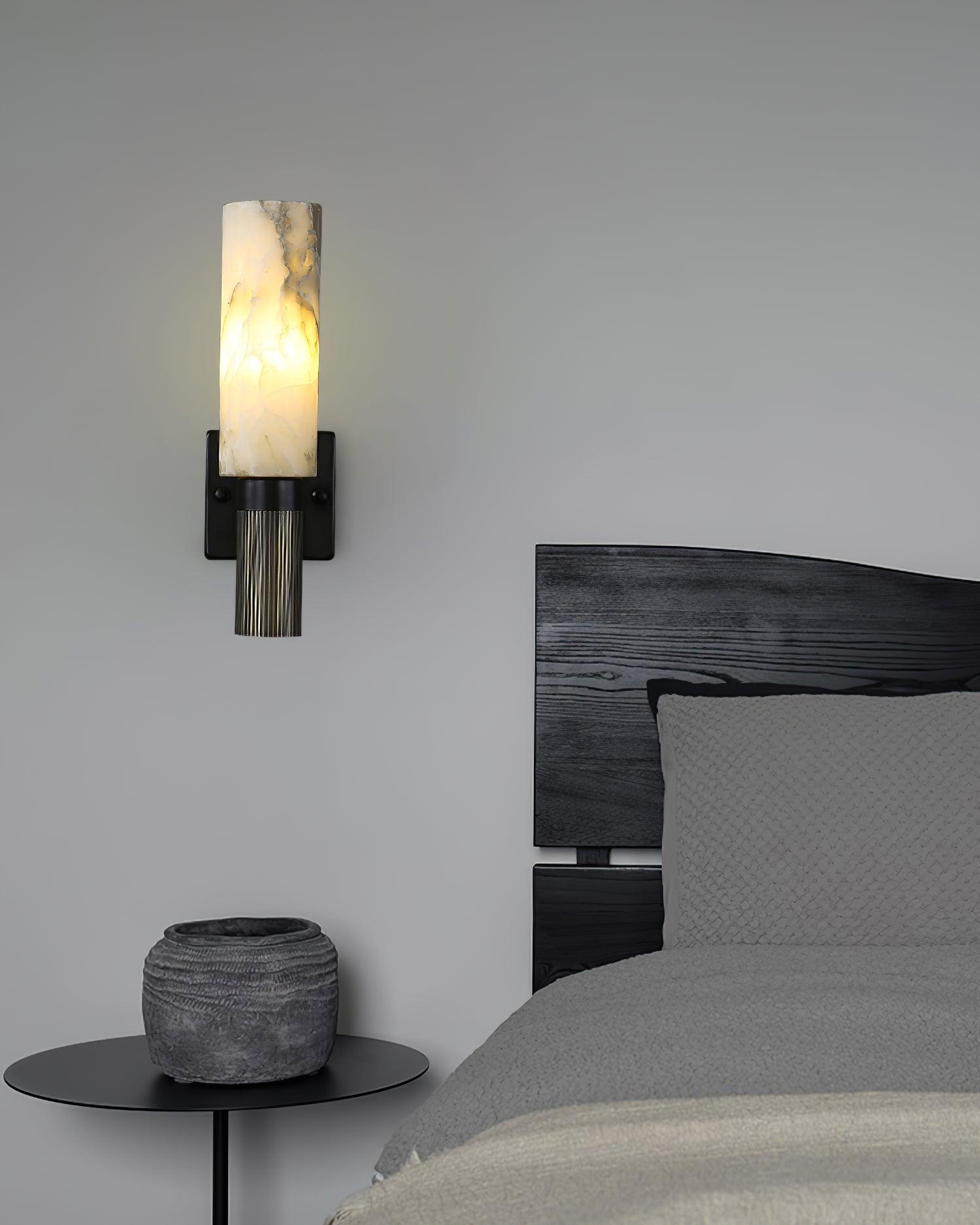 Nivelo Alabaster Wall Light-Neutral Decor