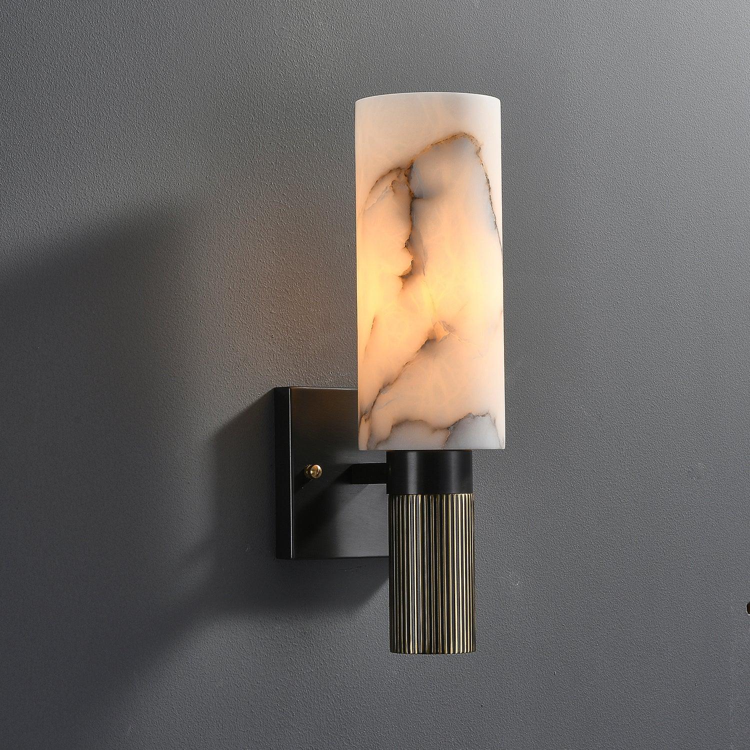 Nivelo Alabaster Wall Light-Neutral Decor