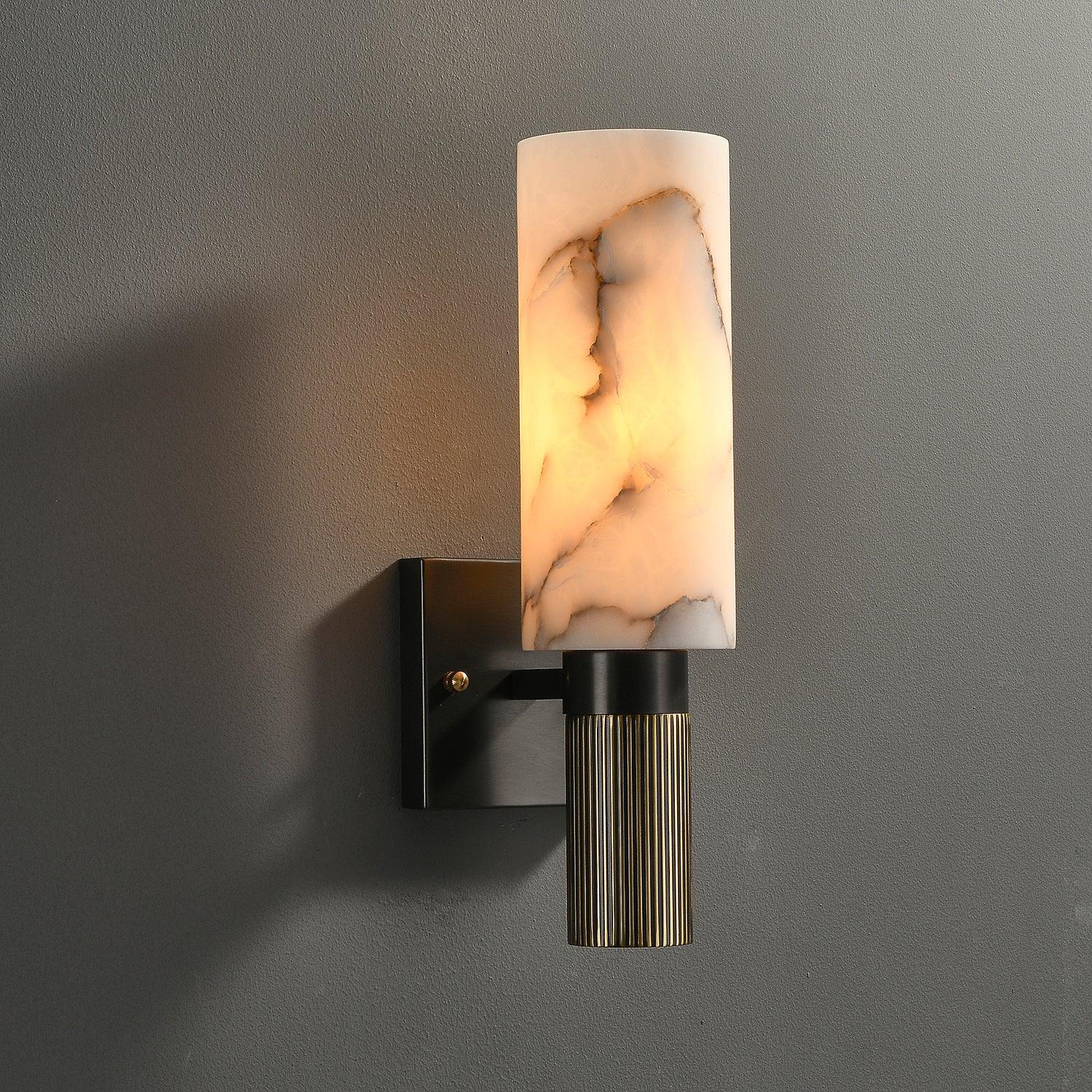 Nivelo Alabaster Wall Light-Neutral Decor