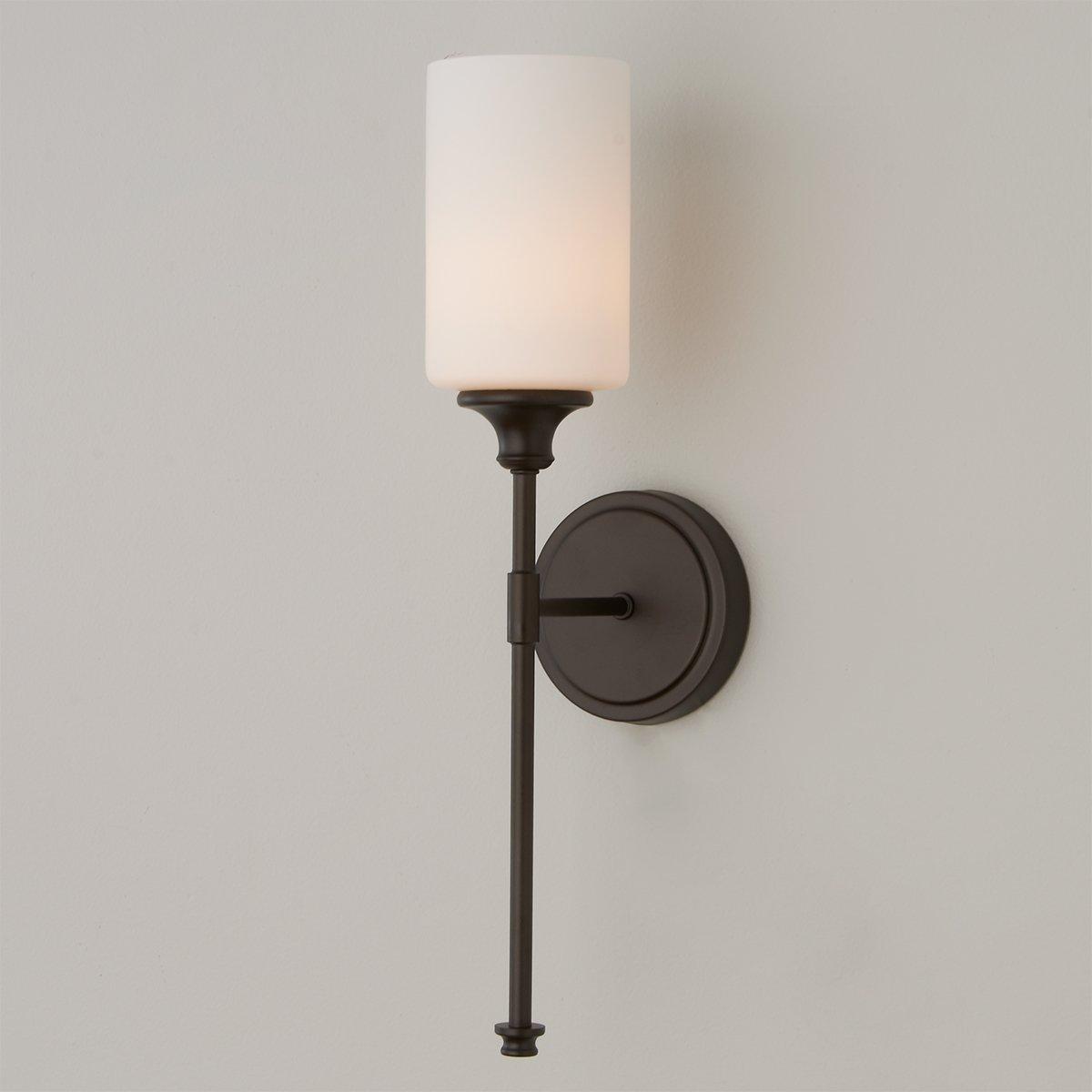 Clara Wall Lamp