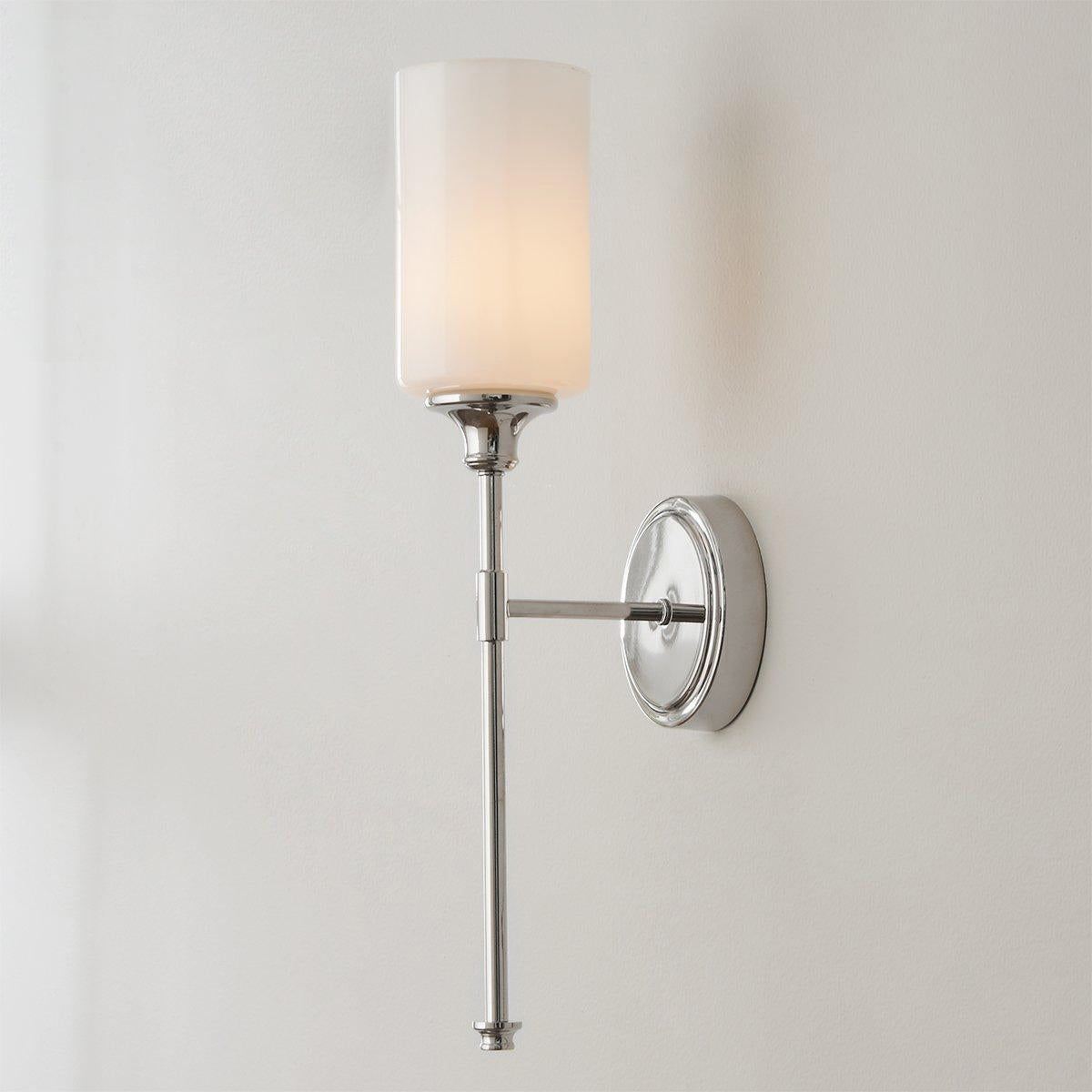 Clara Wall Lamp
