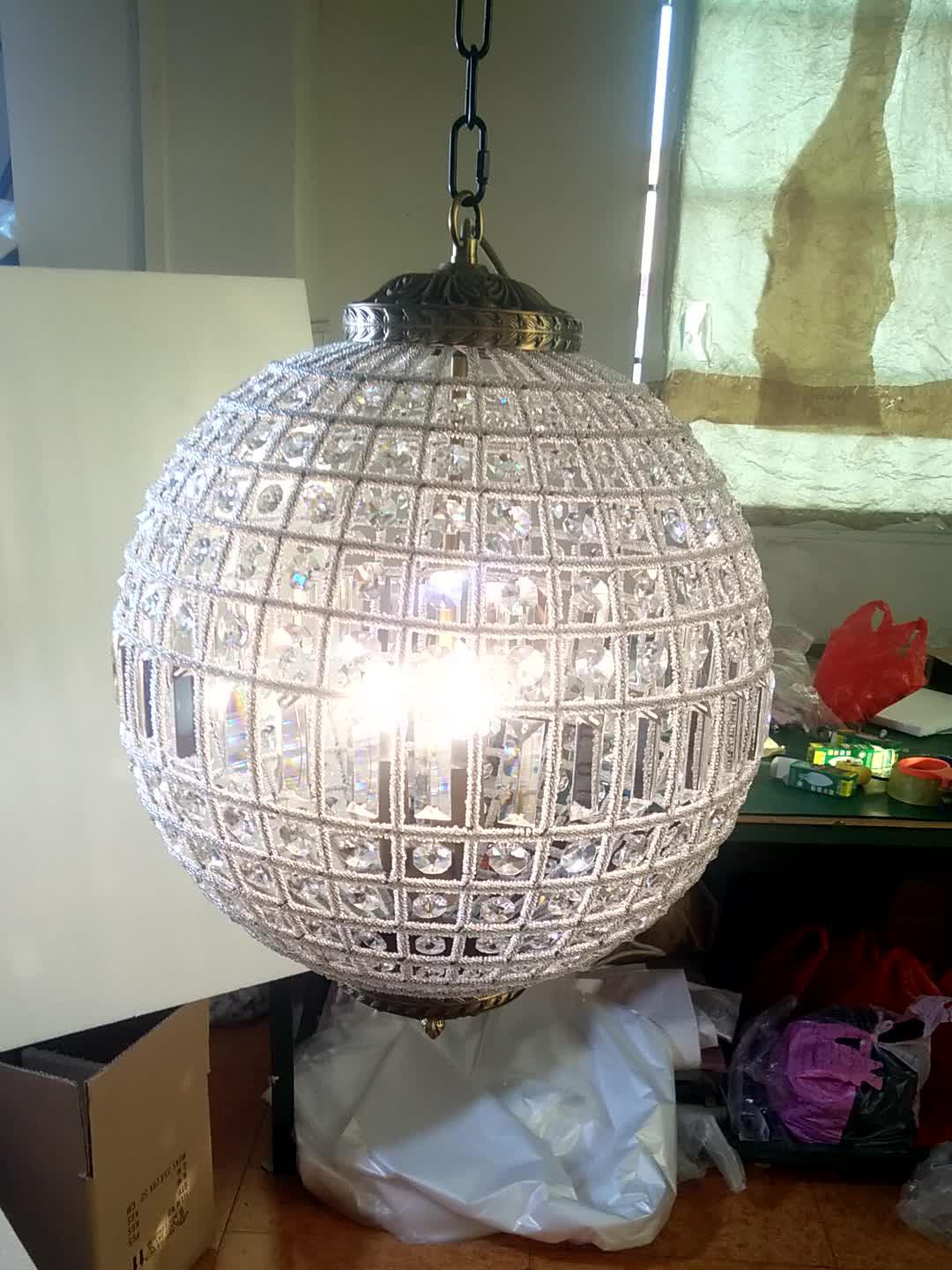 Jelt Chandelier Gold Globe Crystal Vintage-Neutral Decor