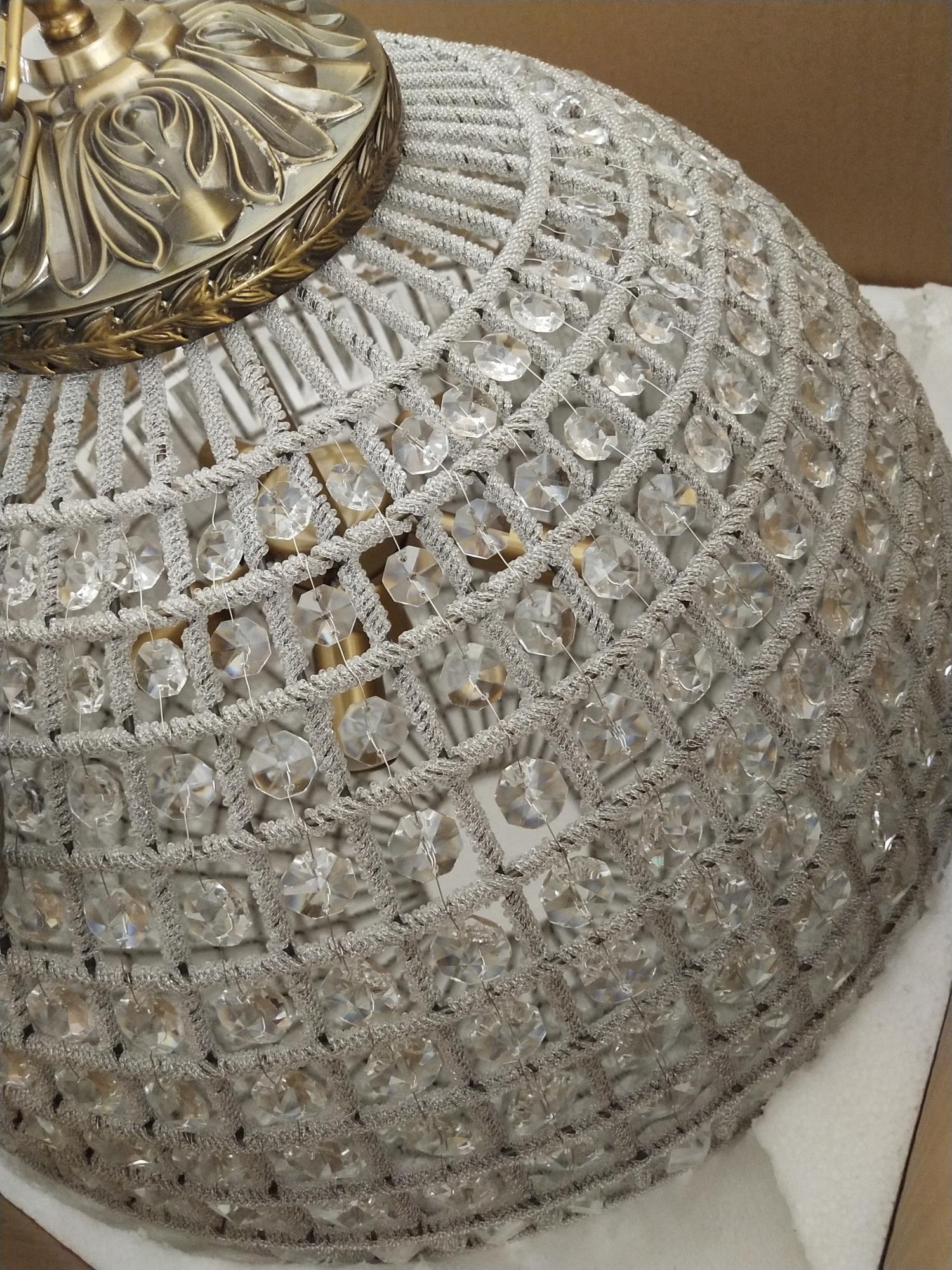 Jelt Chandelier Gold Globe Crystal Vintage-Neutral Decor