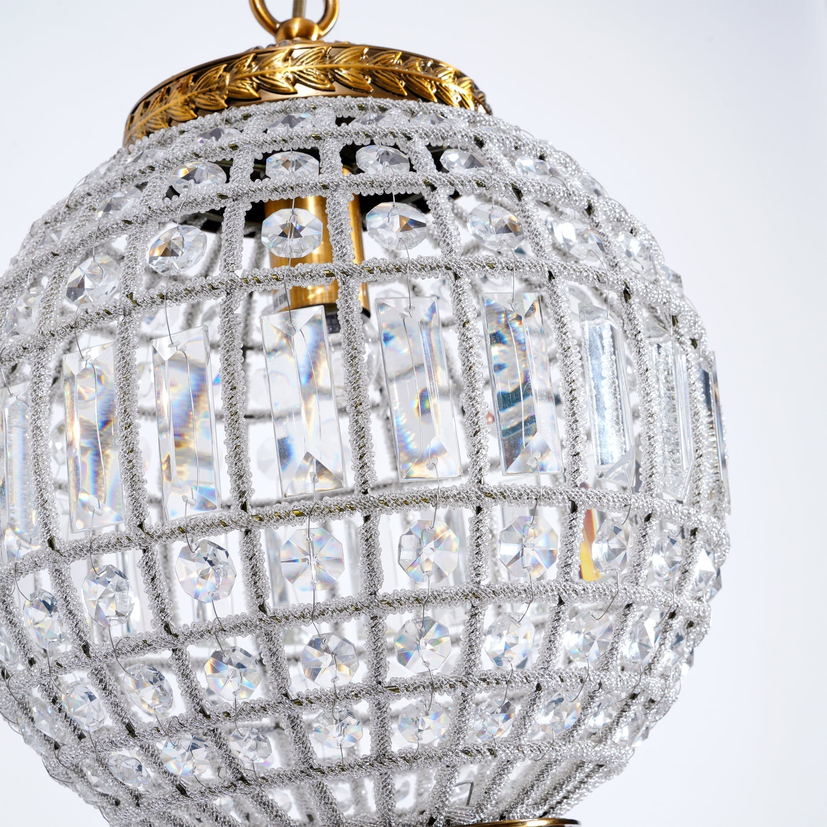 Jelt Chandelier Gold Globe Crystal Vintage-Neutral Decor