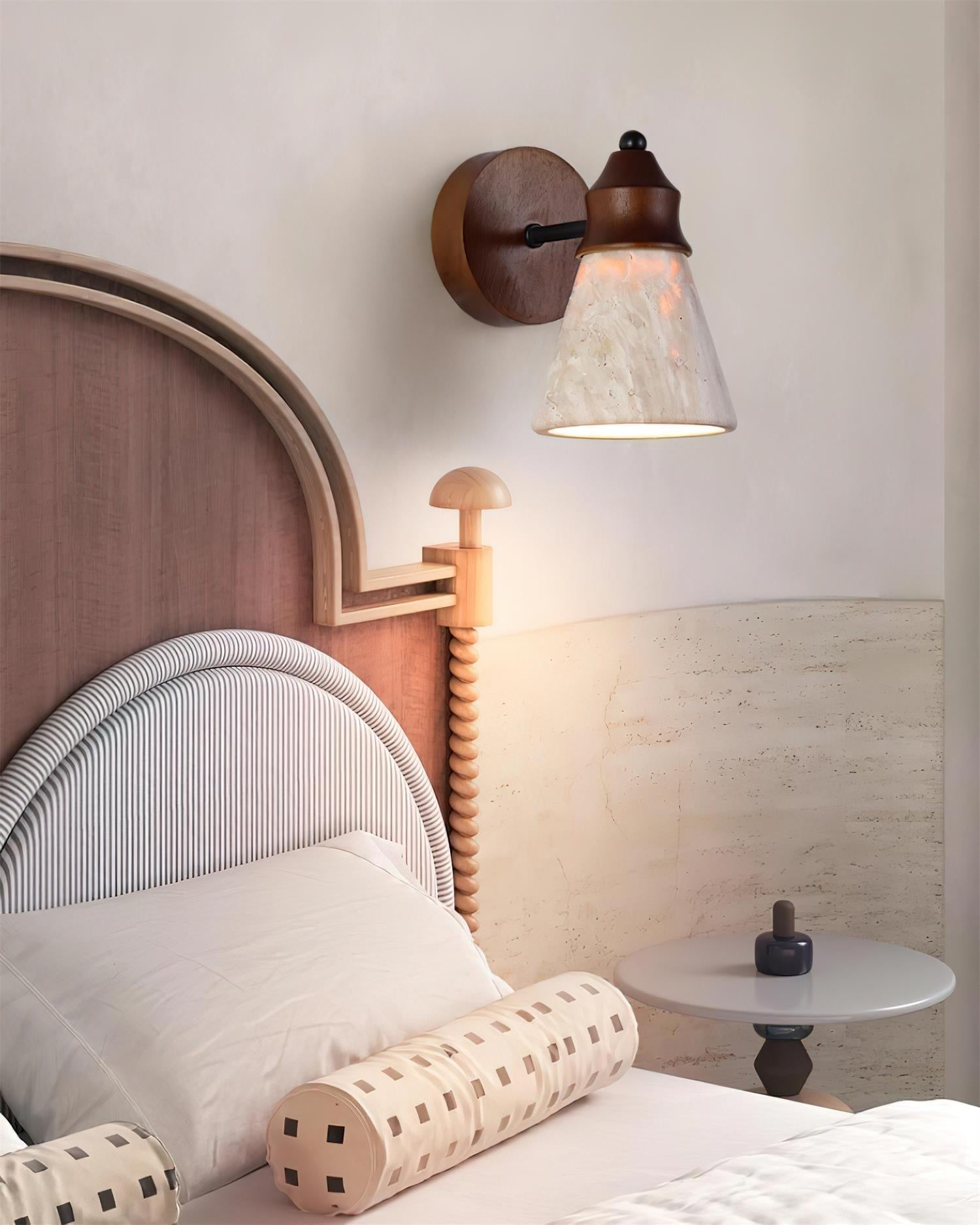 Marlowe Wall Lamp