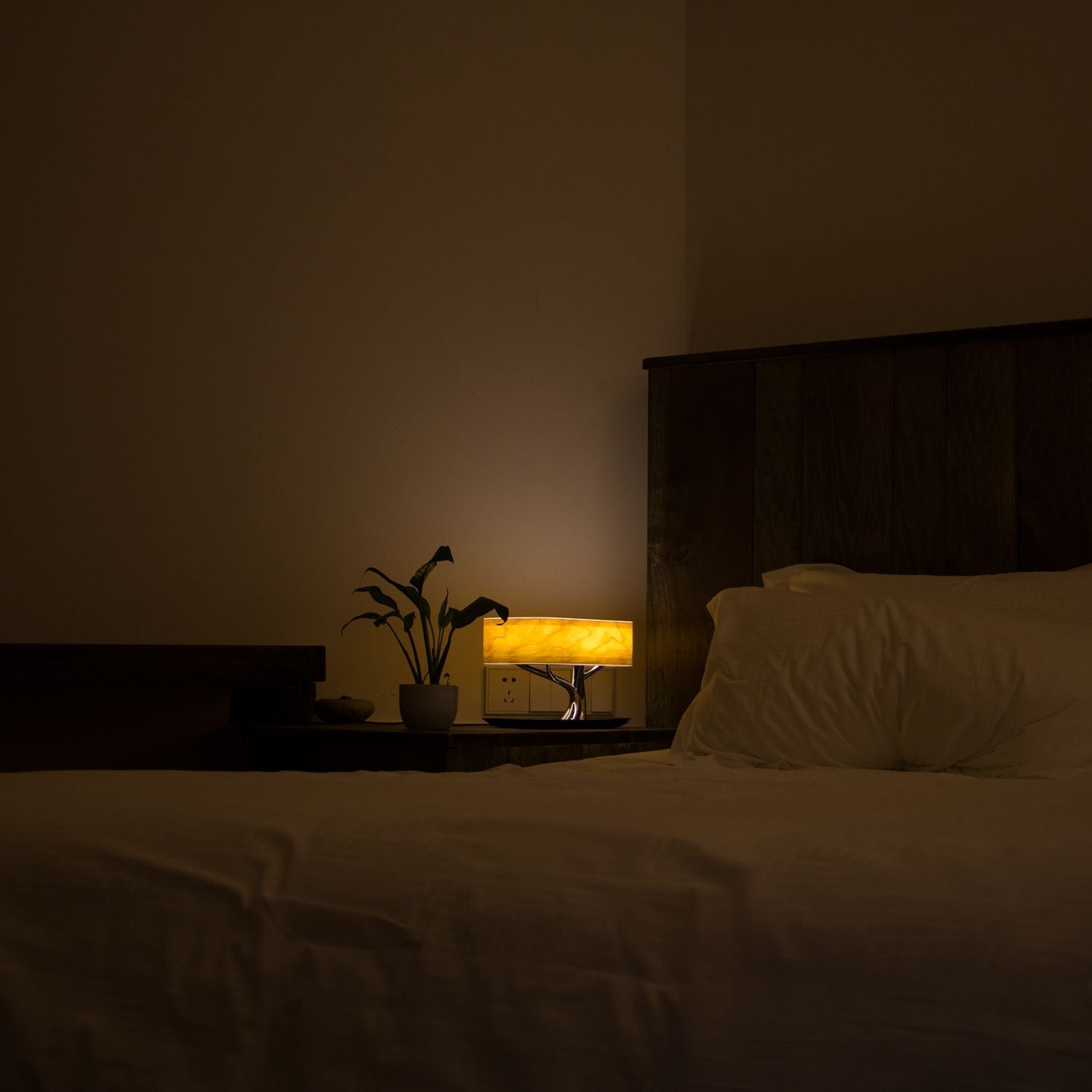 Arbor Table Lamp