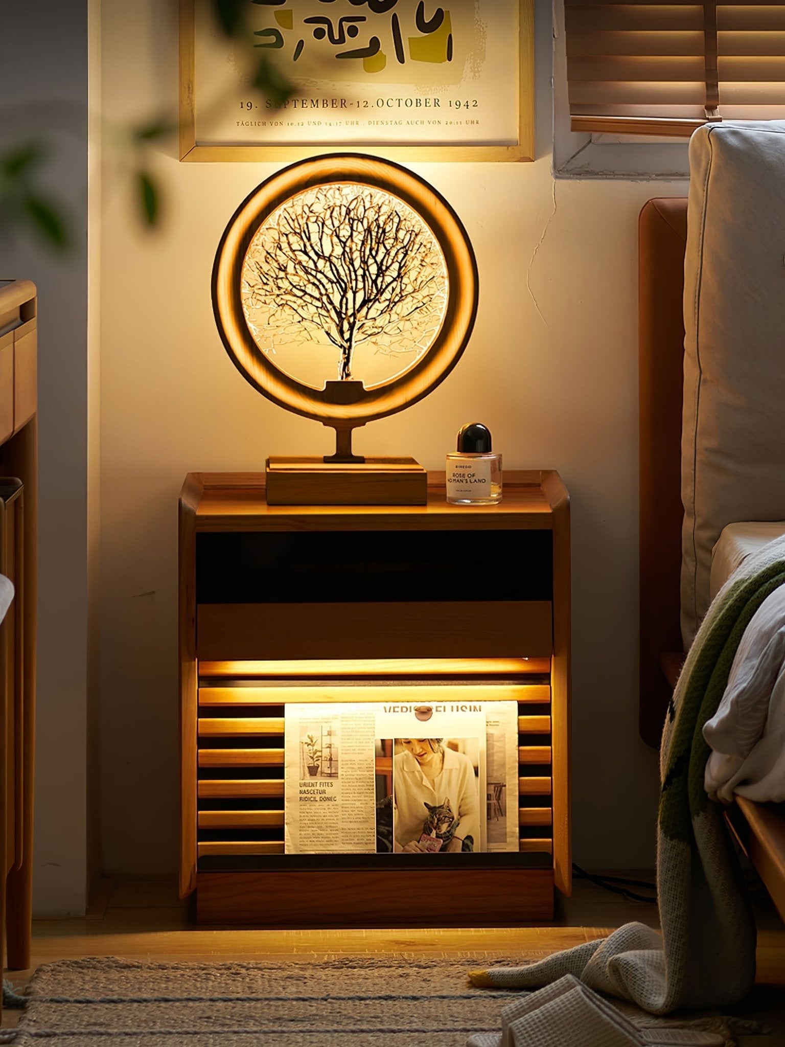 Stella Modern Wood Table Lamp-Neutral Decor