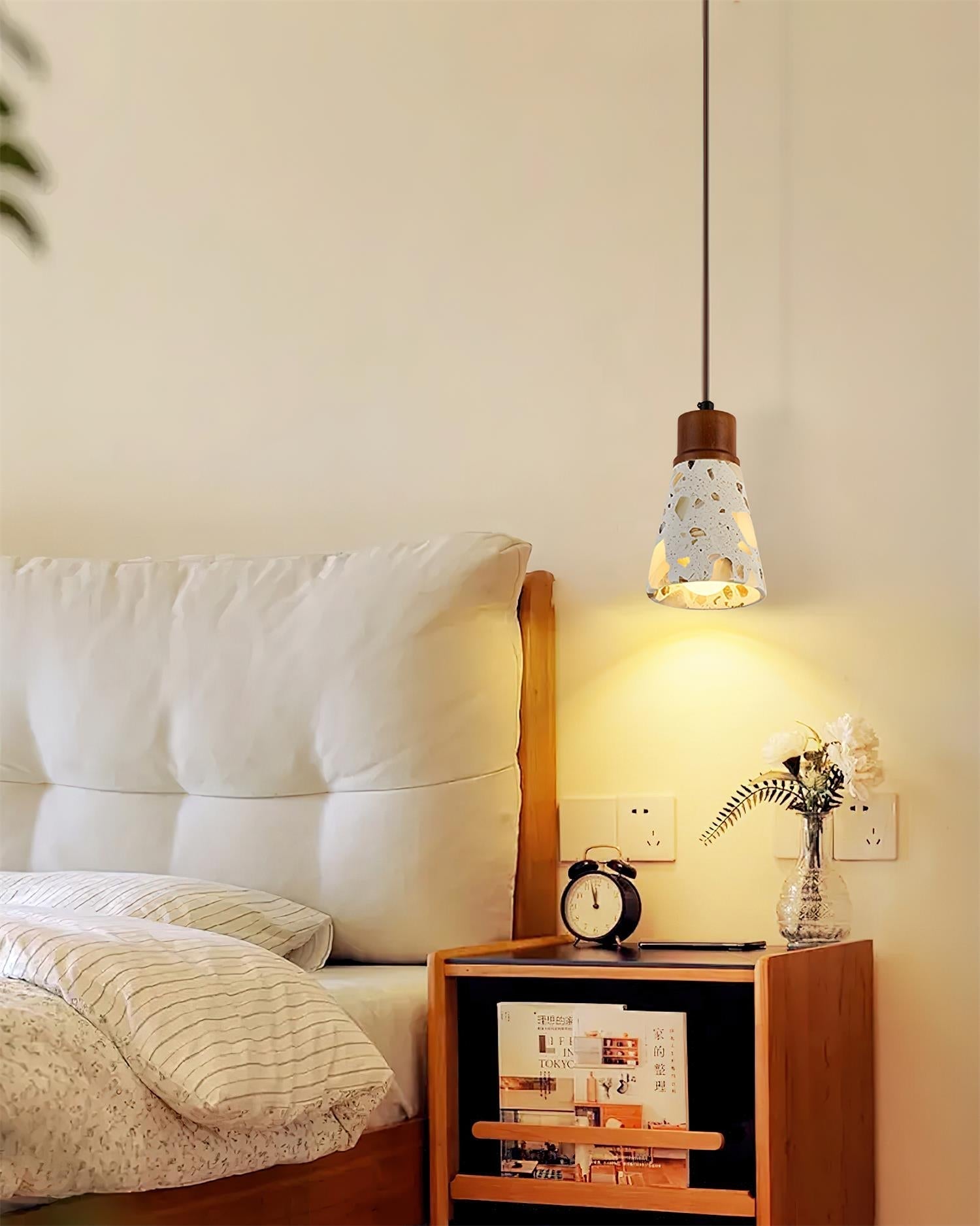 Elowenno Pendant Light