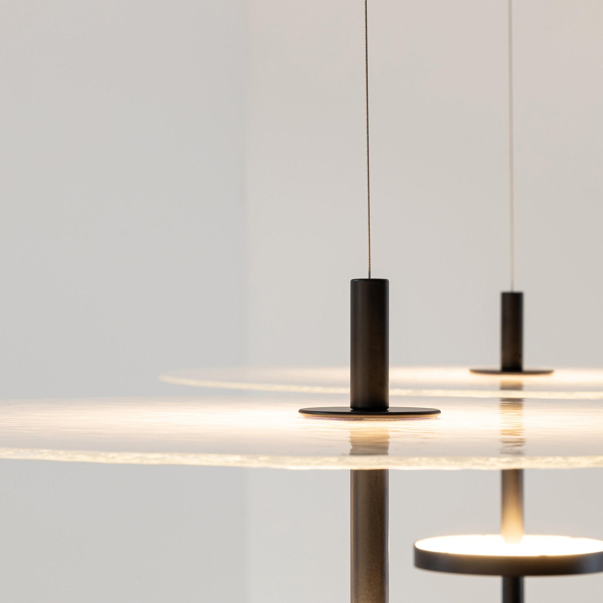 Avlaeir Premium Elegance Art Chandelier-Neutral Decor
