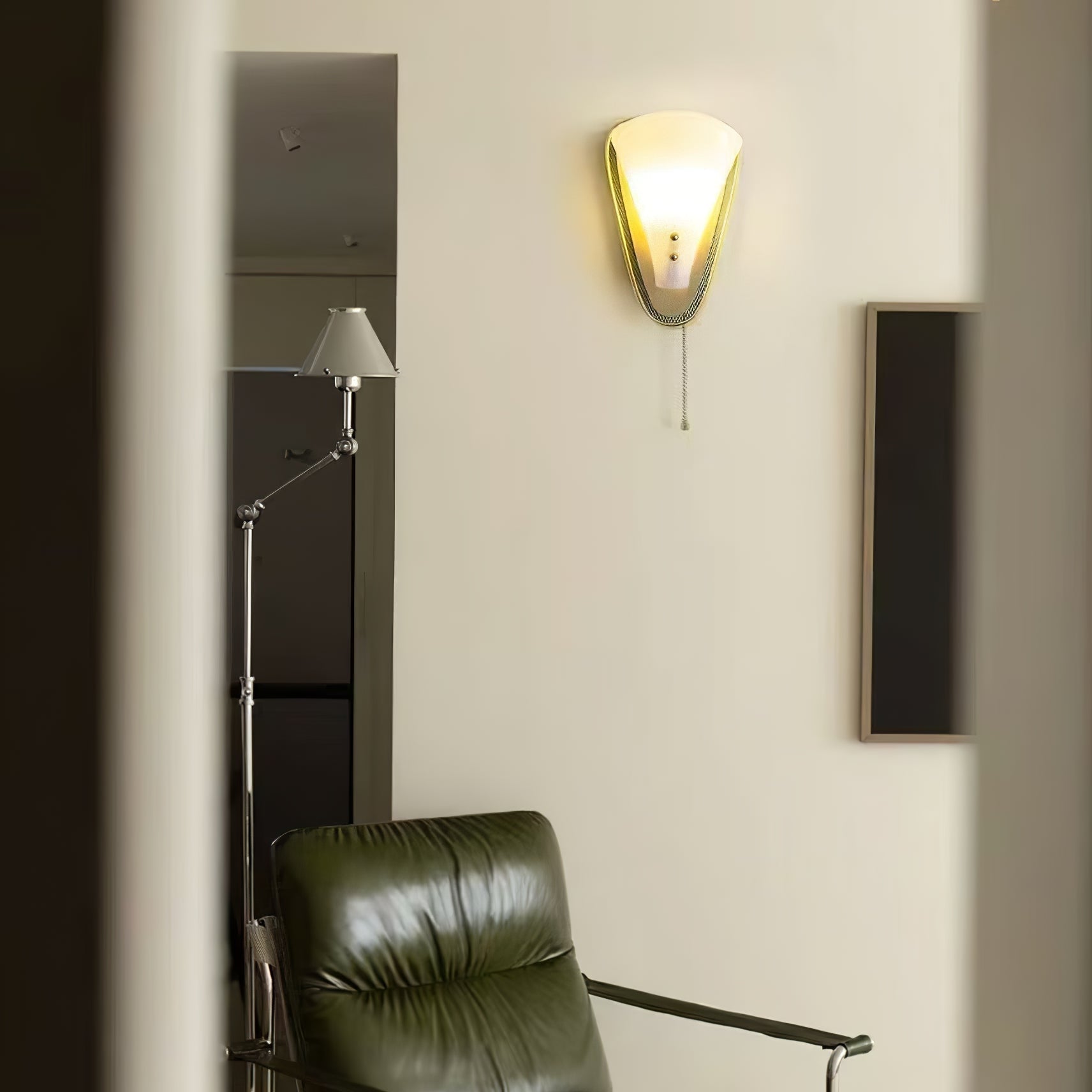 Triangular Wall Lamp-Neutral Decor