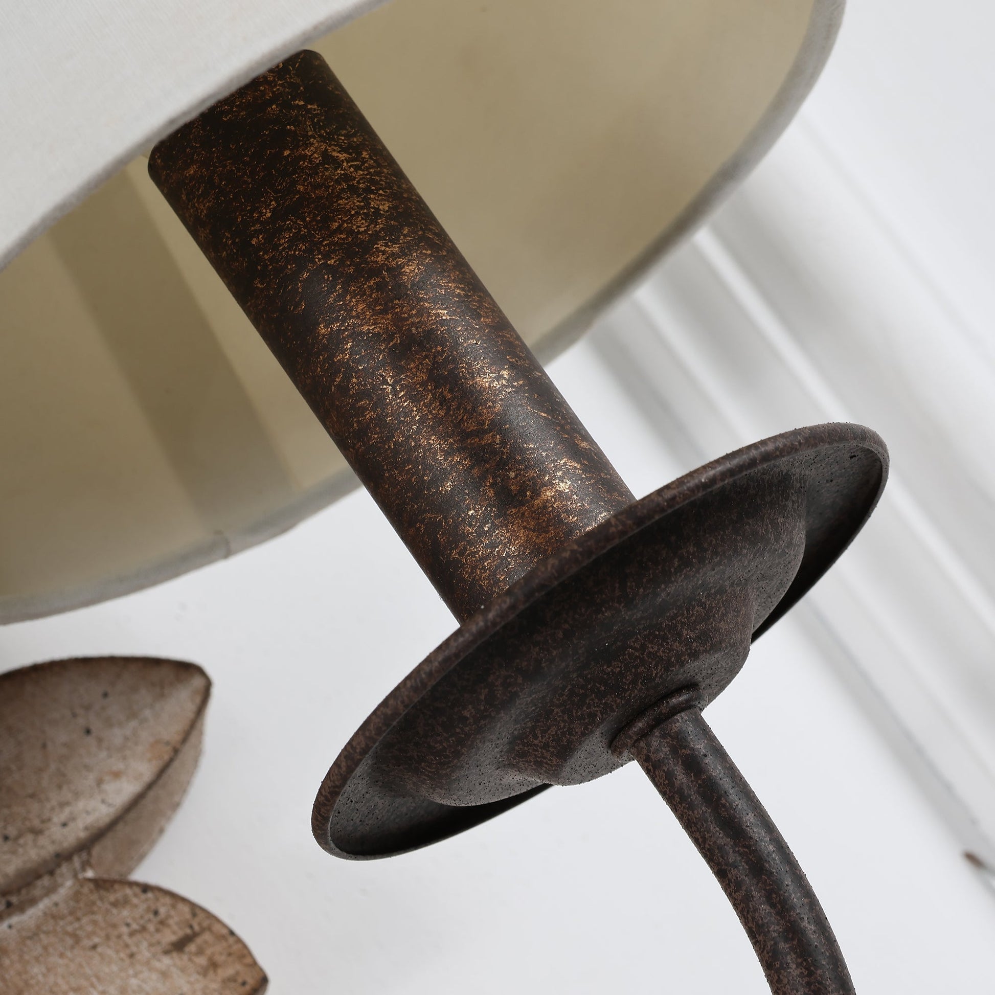 Vadora Postmodern Luxury Sconce Wall Lamp-Neutral Decor