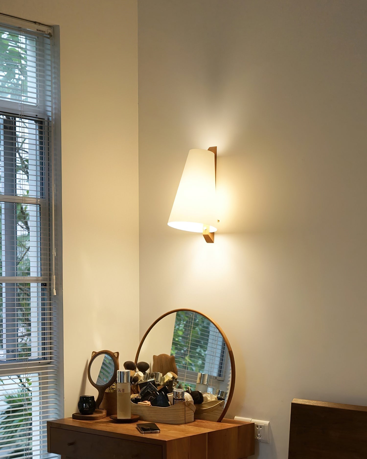 Ansel Wall Lamp