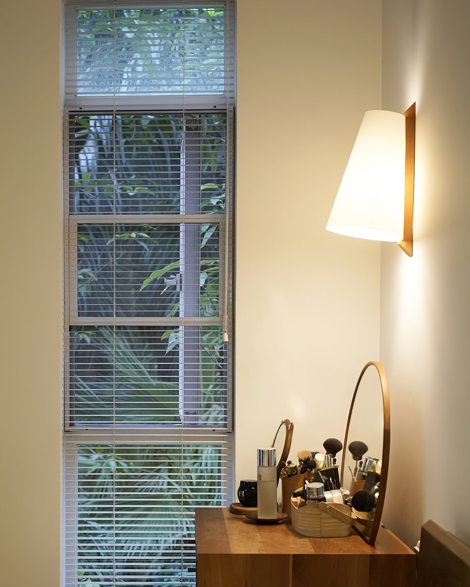 Ansel Wall Lamp