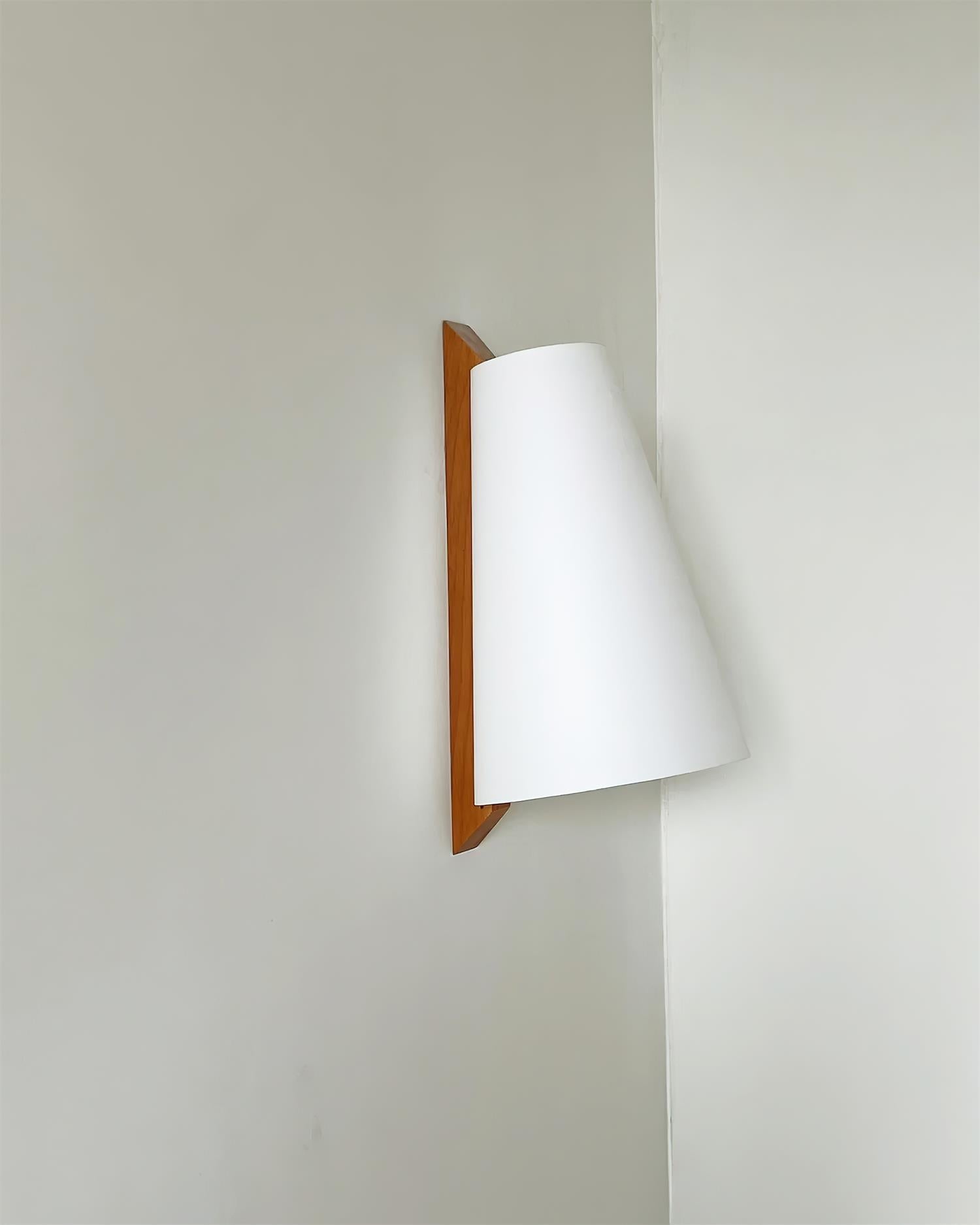 Ansel Wall Lamp